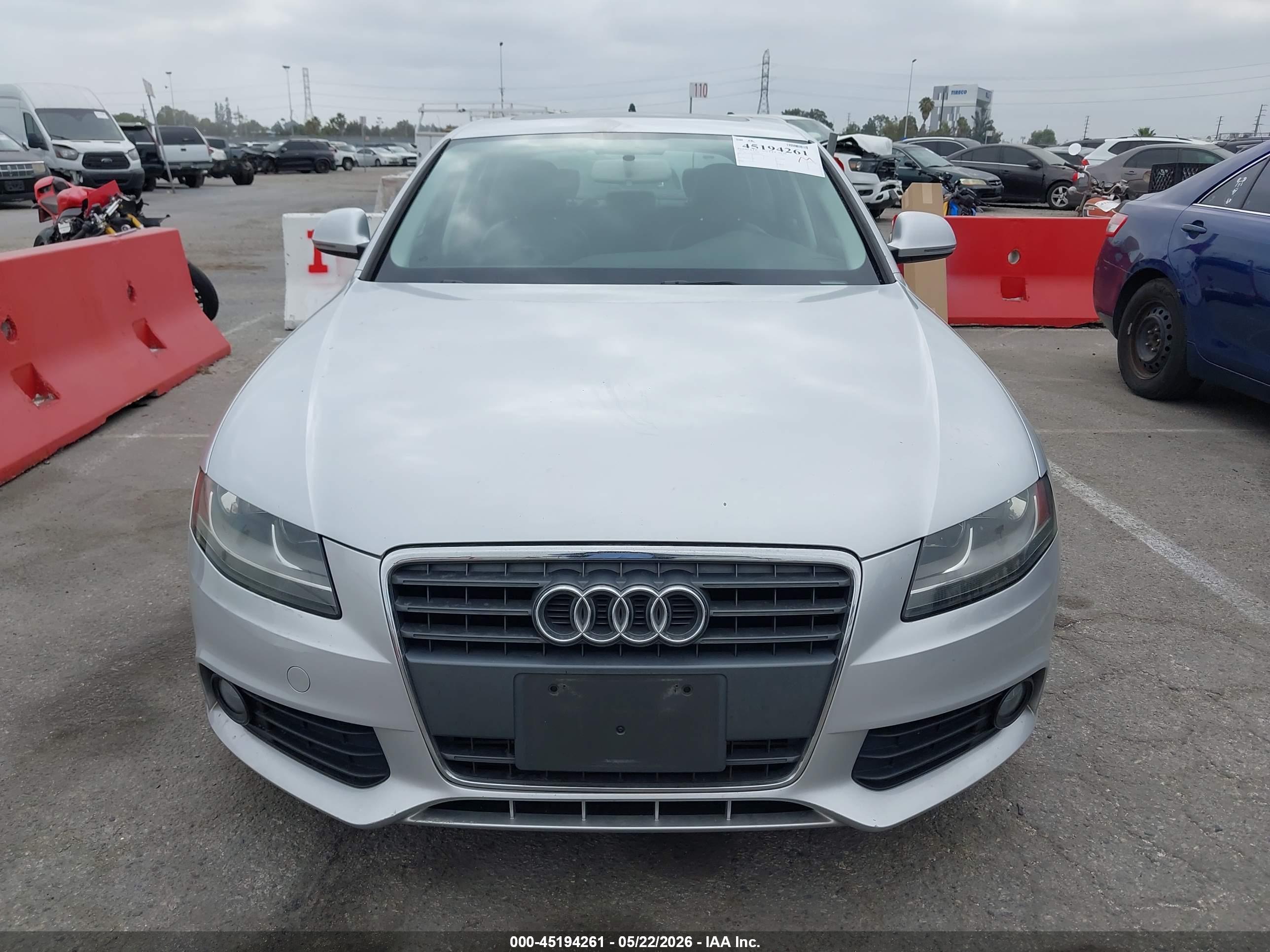 AUDI A4 image 6