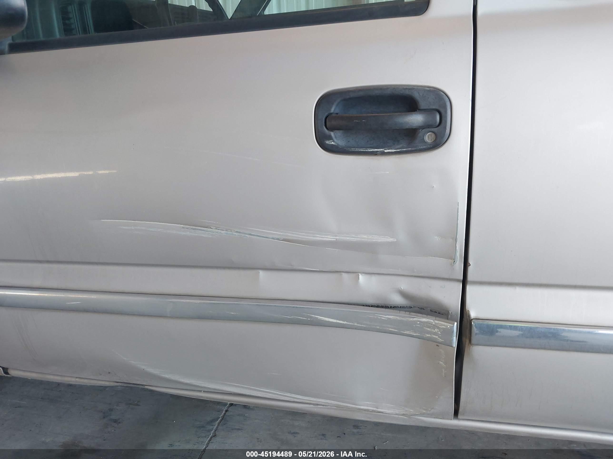 GMC SIERRA image 6