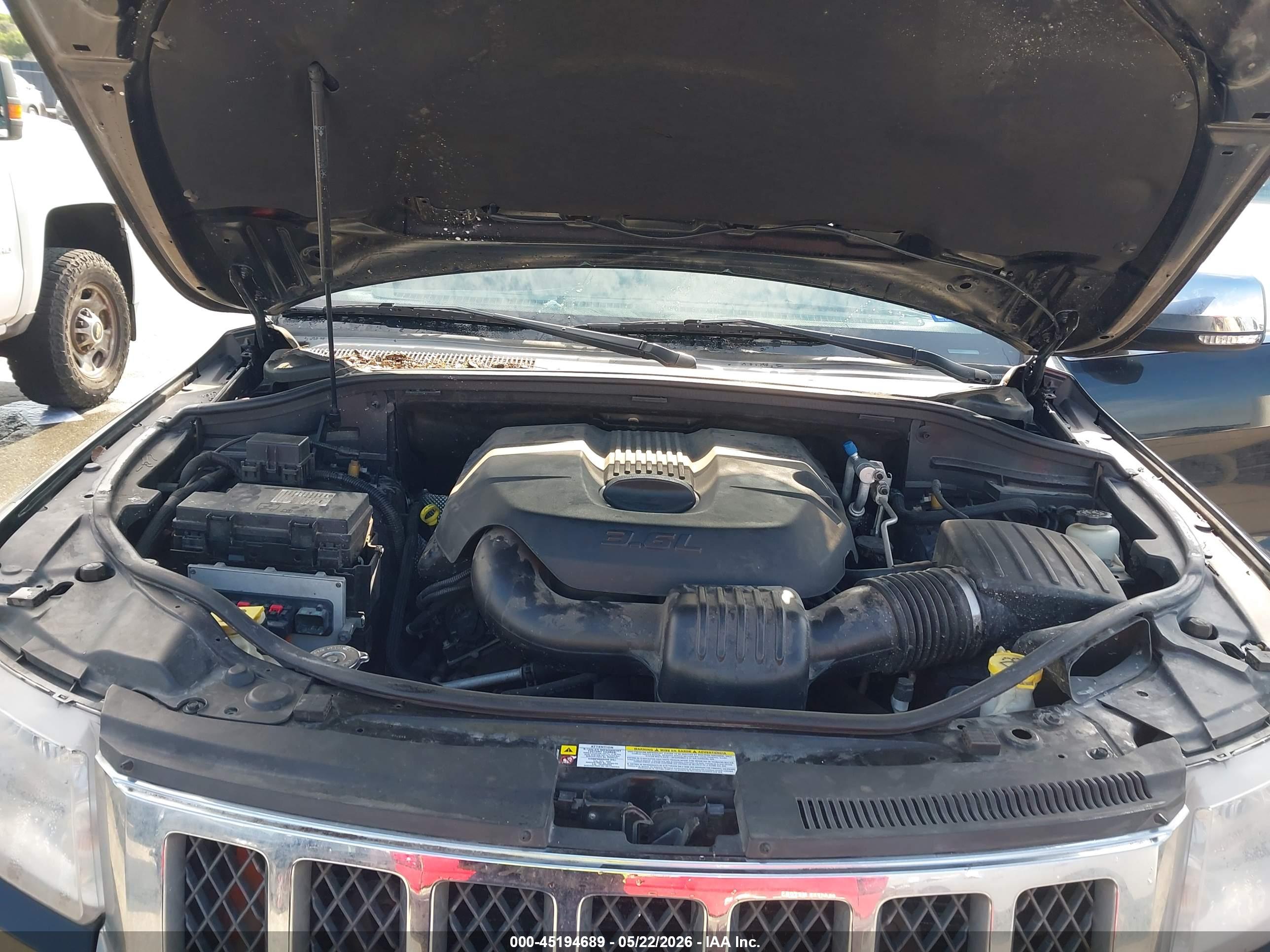 JEEP GRAND image 10