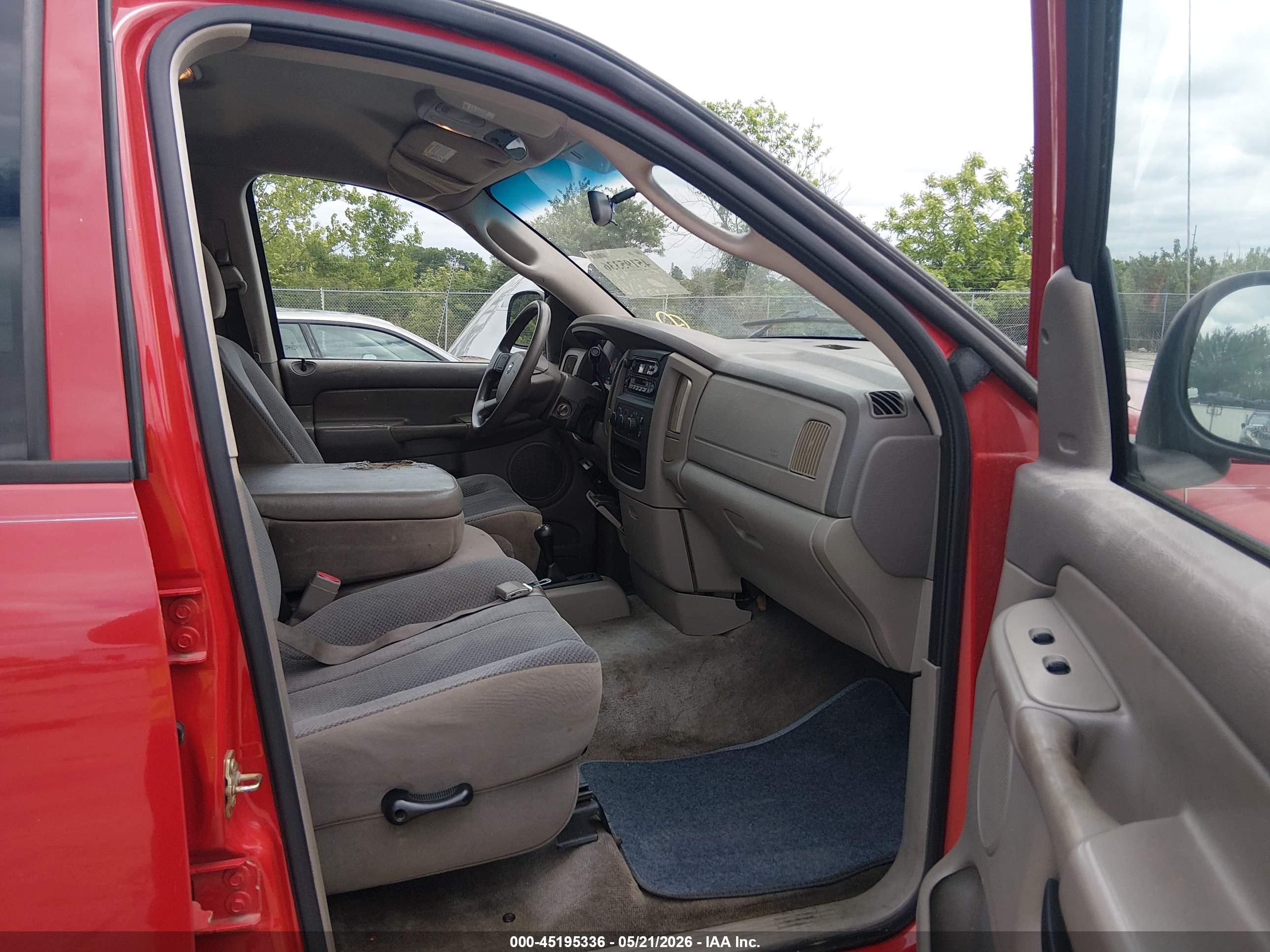 DODGE RAM image 5