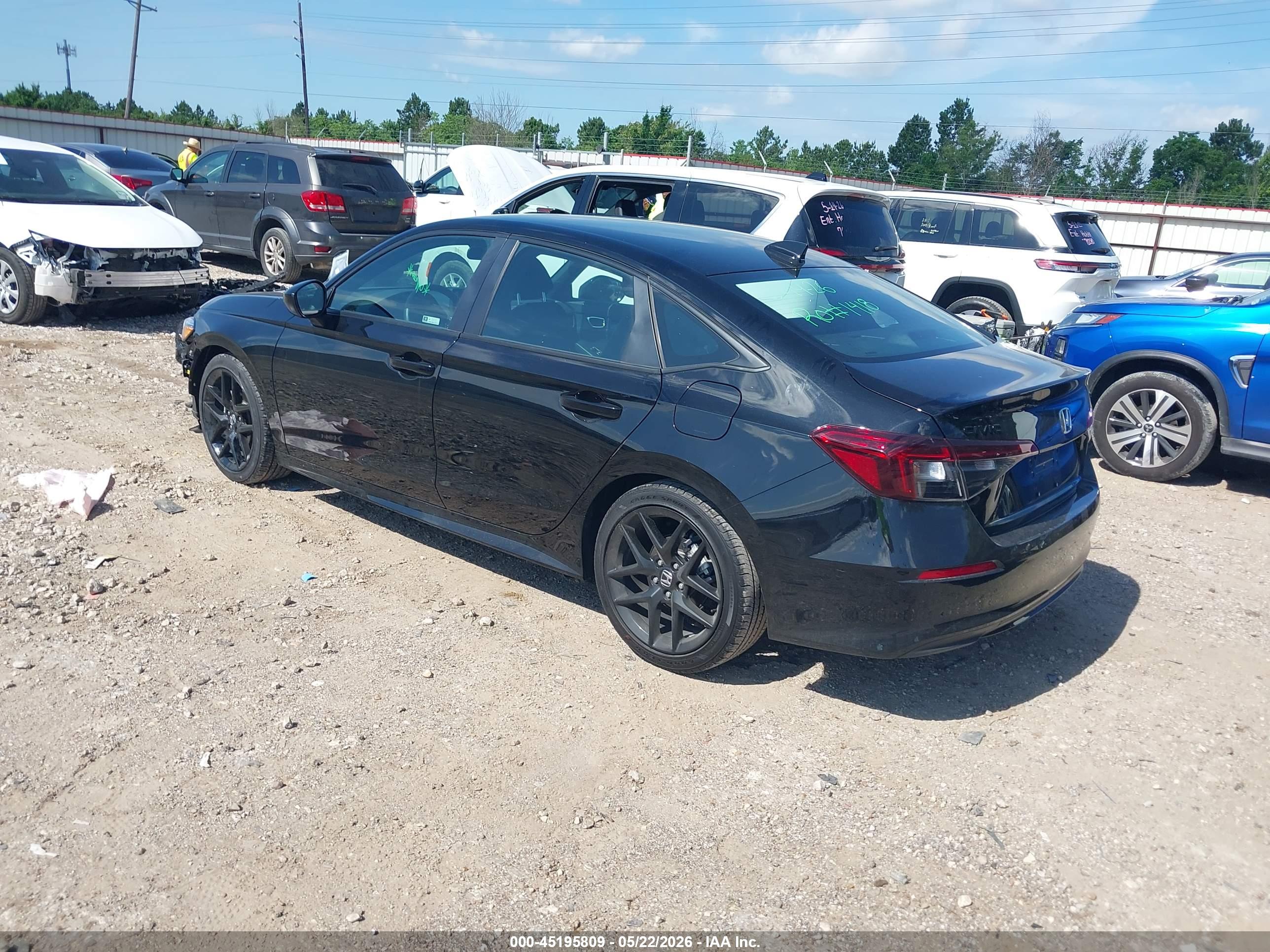 HONDA CIVIC image 3