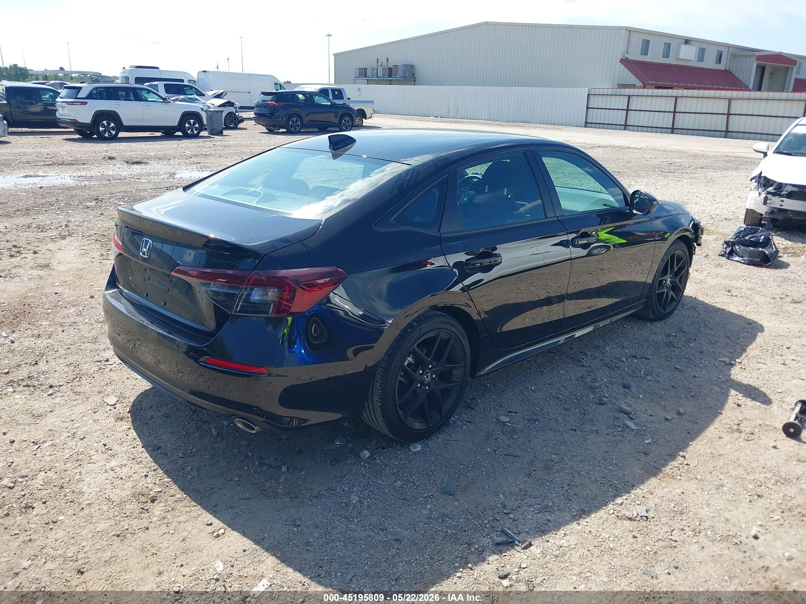 HONDA CIVIC image 4