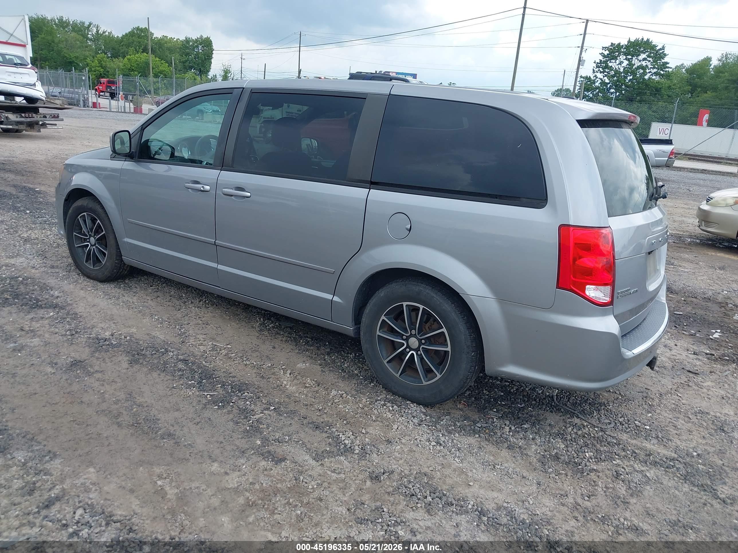 DODGE GRAND image 3
