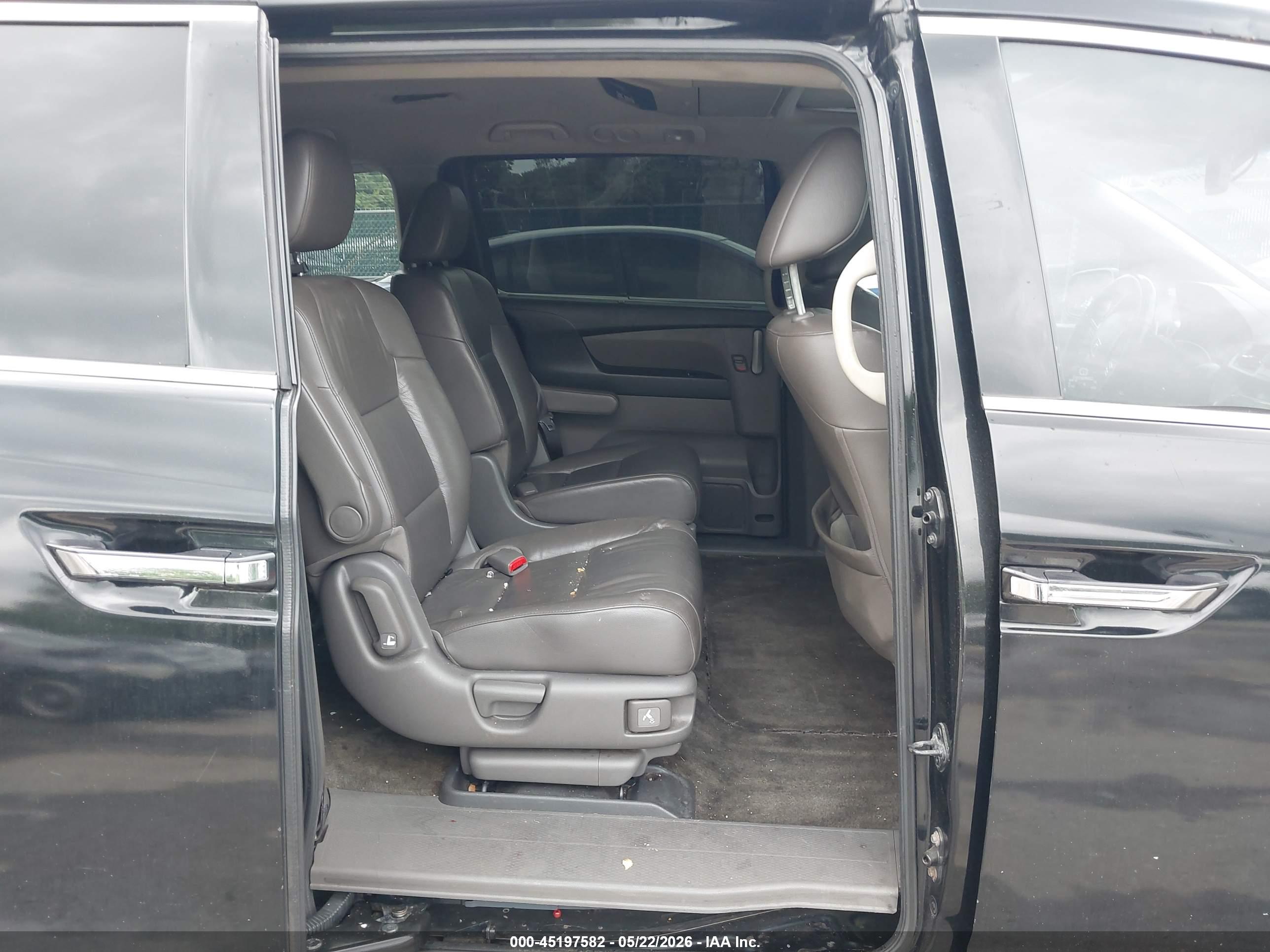 HONDA ODYSSEY image 8