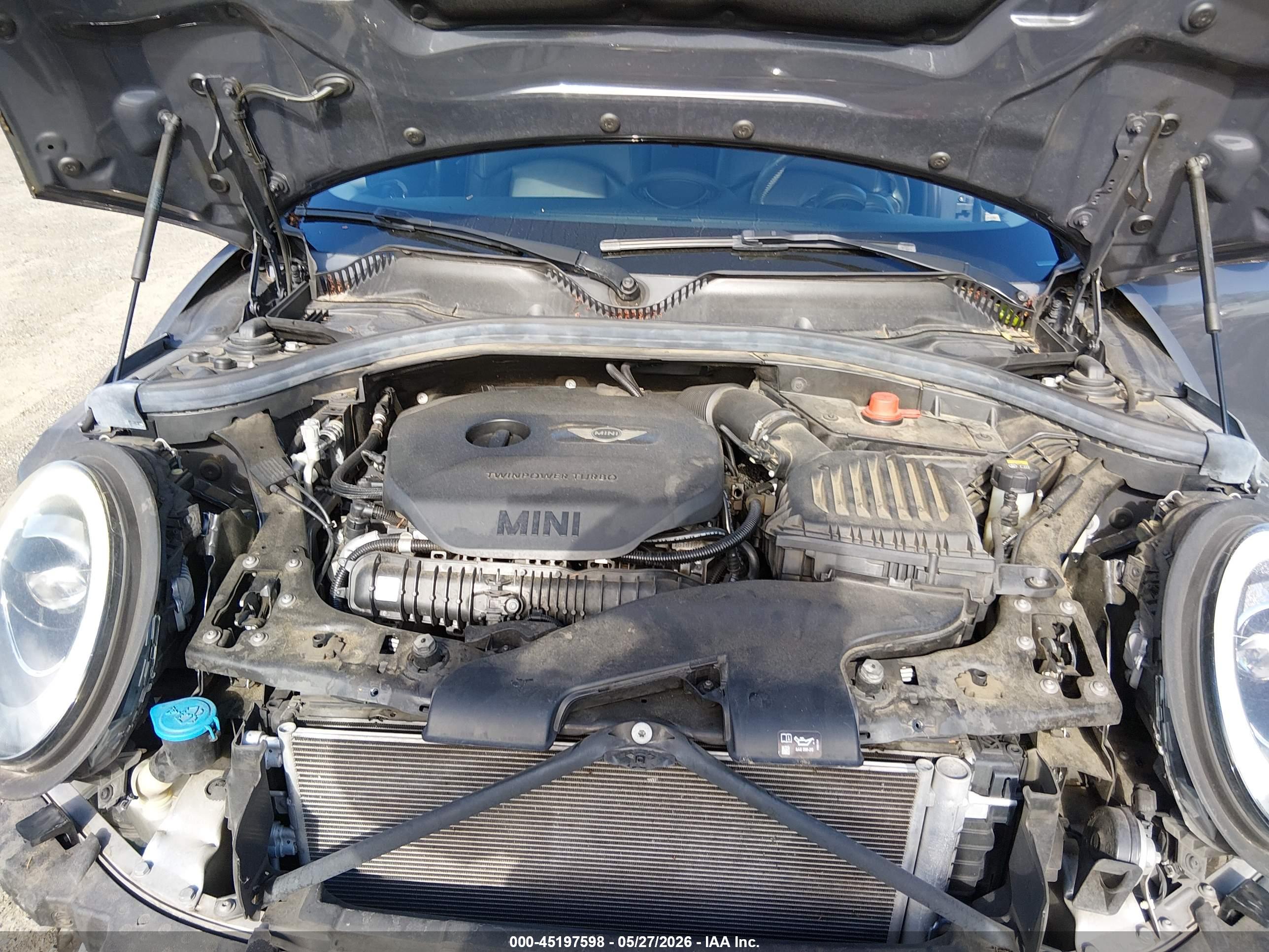 MINI CLUBMAN image 10