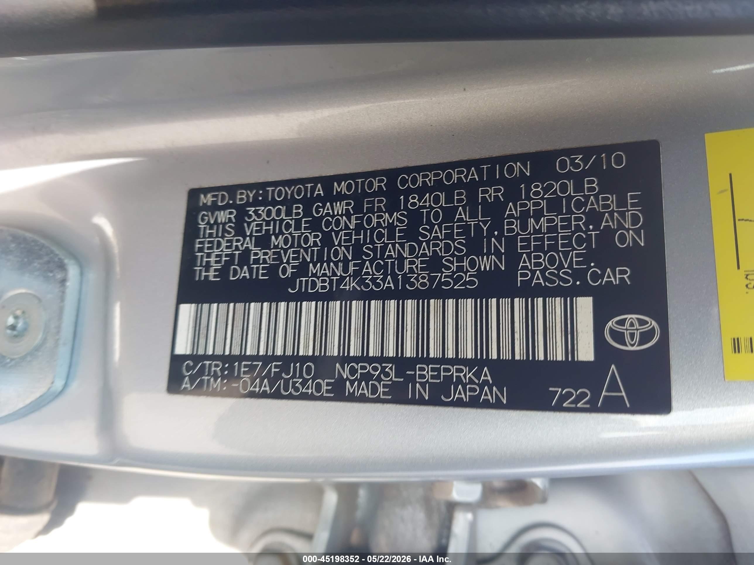 TOYOTA YARIS image 9