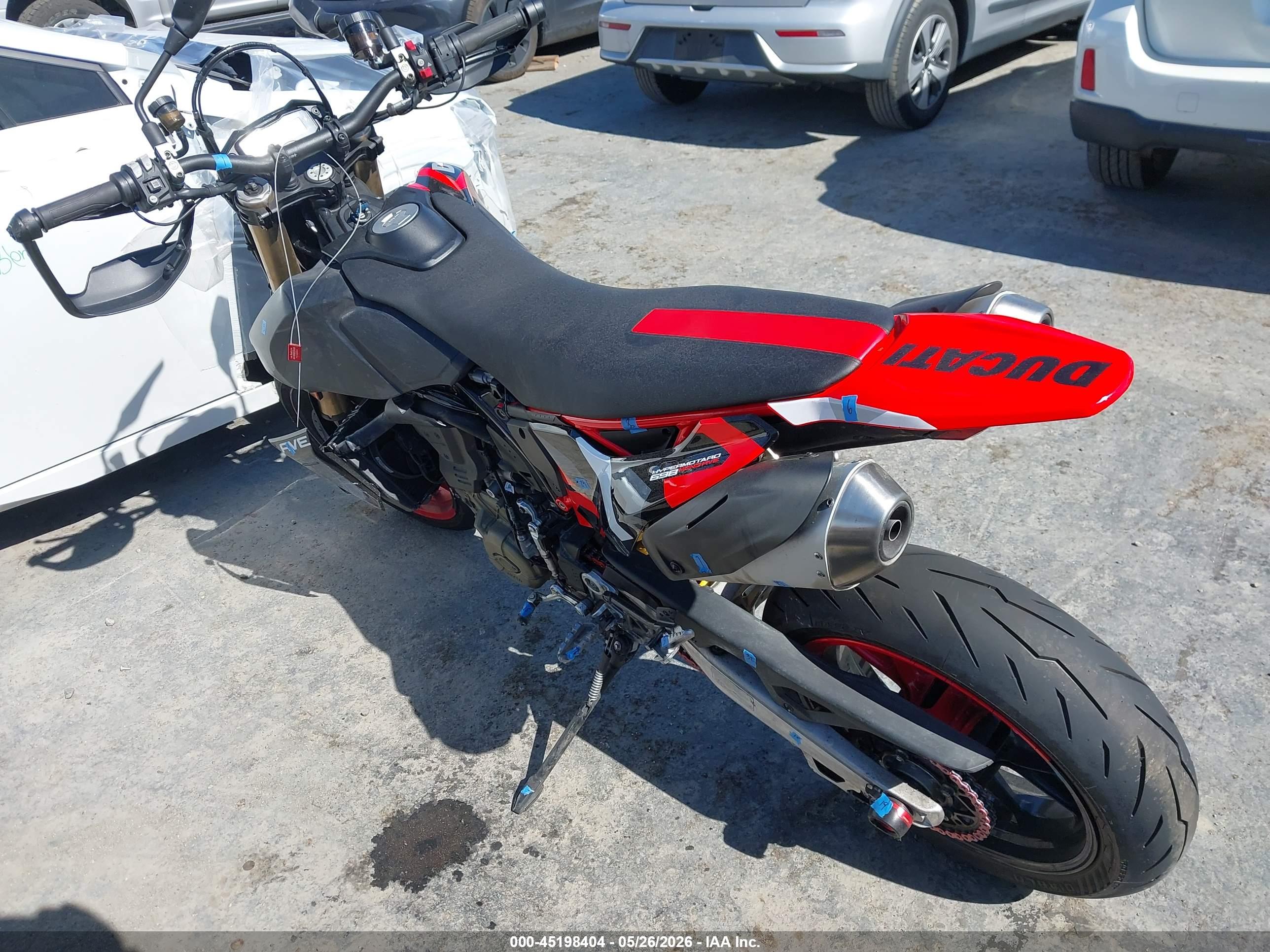 DUCATI HYPERMOTARD image 3