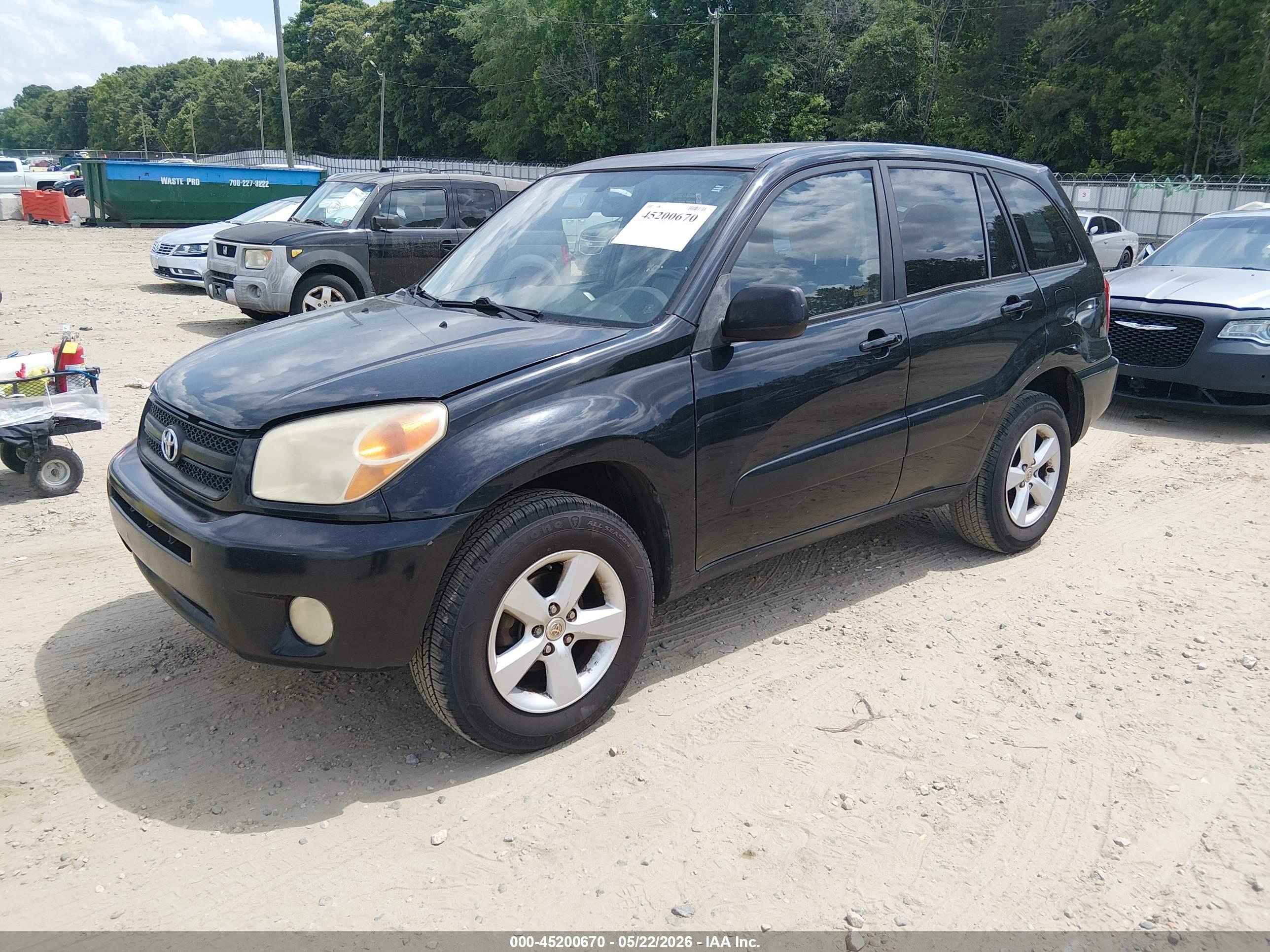 TOYOTA RAV4 image 2