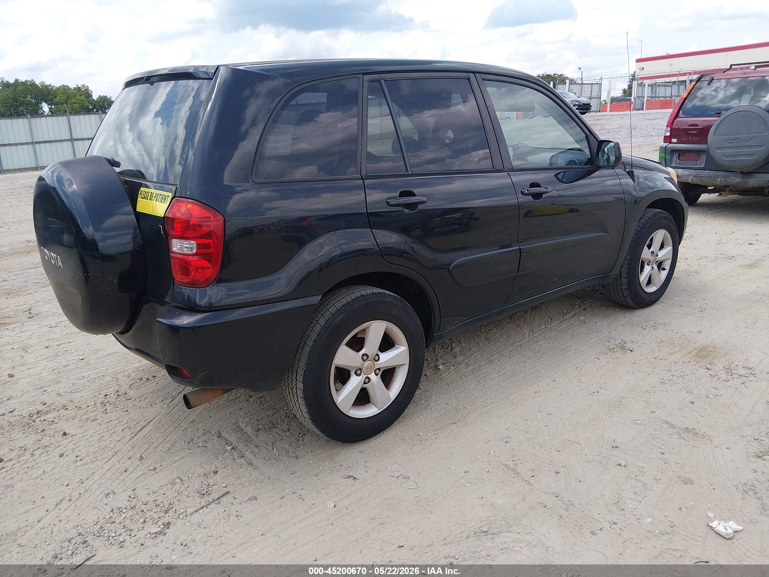 TOYOTA RAV4 image 4