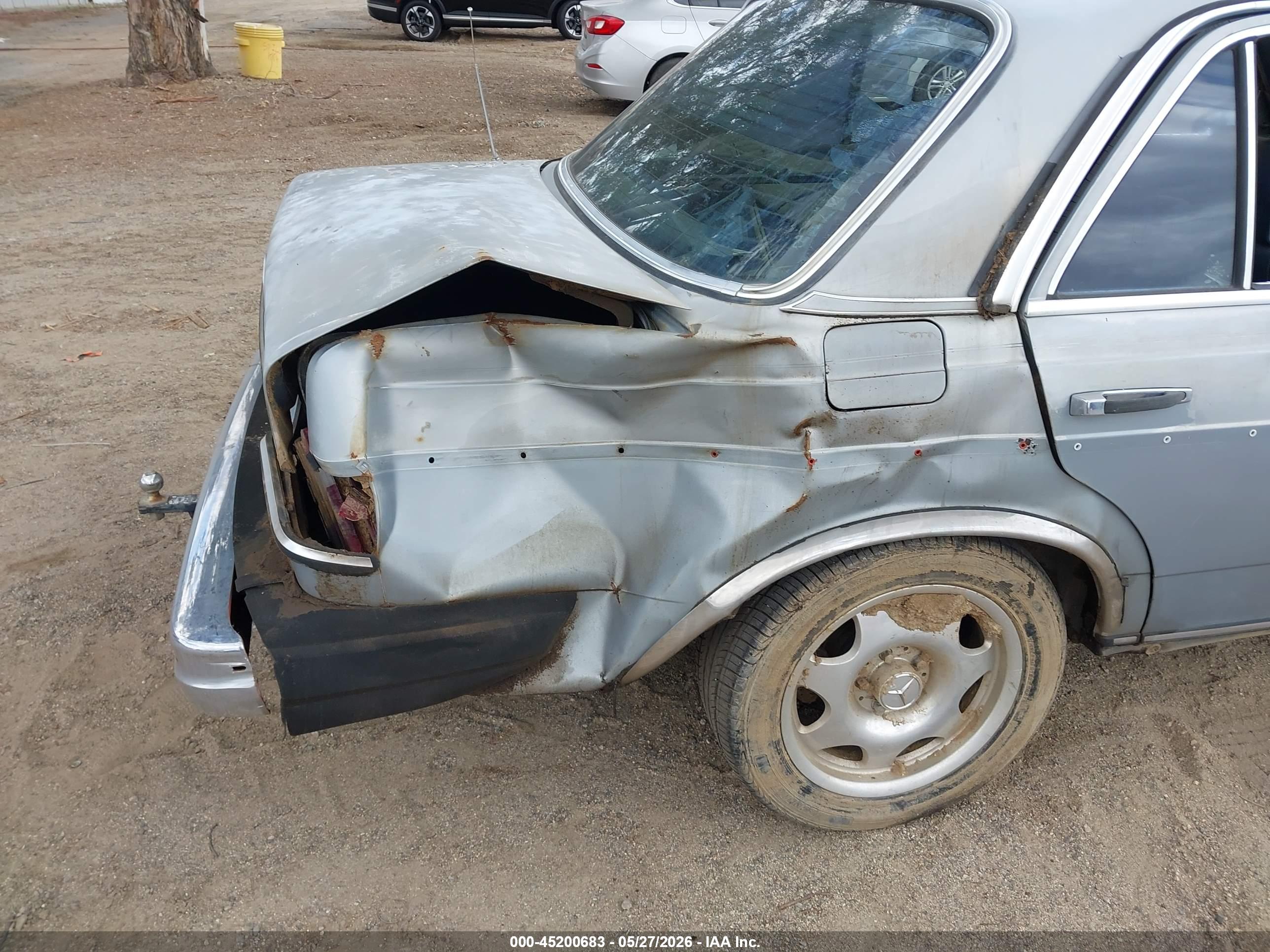 MERCEDES-BENZ 300 image 6