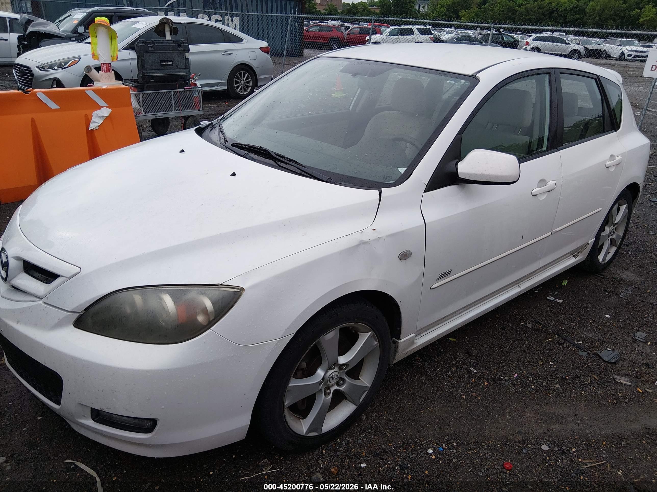 MAZDA MAZDA3 image 6