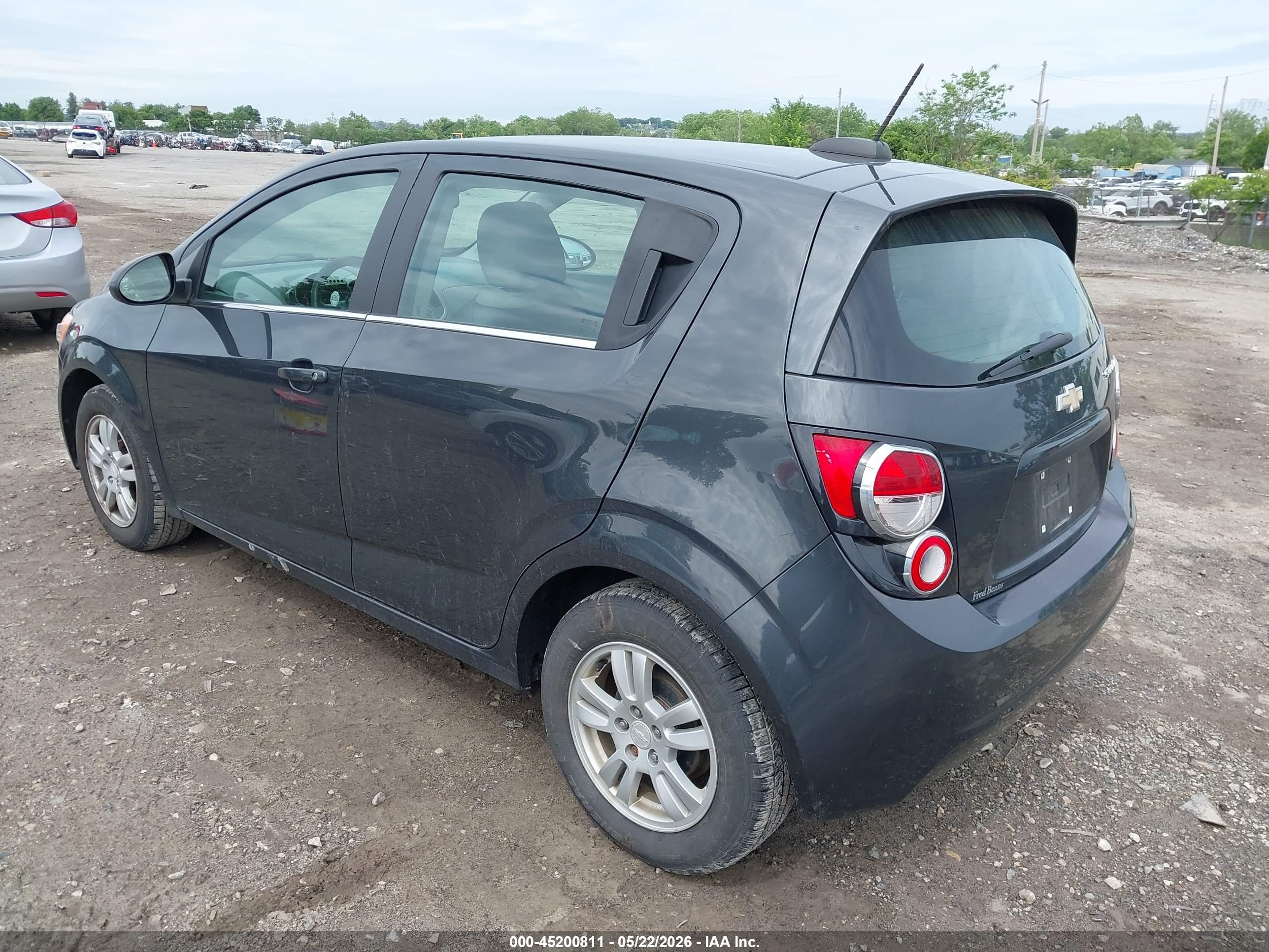 CHEVROLET SONIC image 3