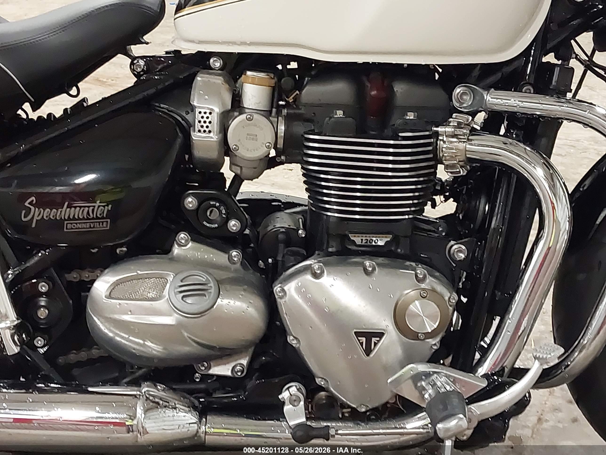 TRIUMPH MOTORCYCLE image 8