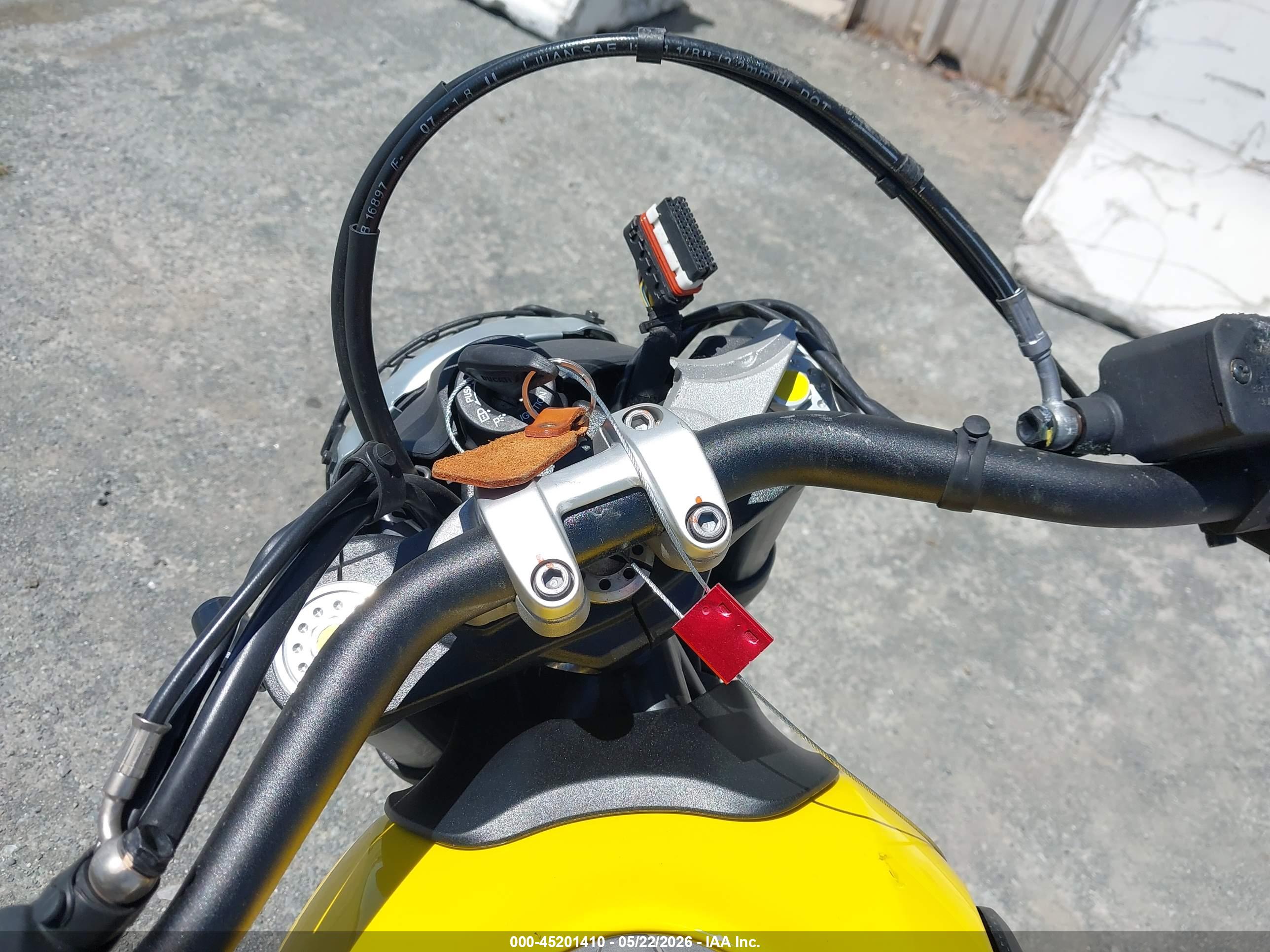 DUCATI SCRAMBLER image 7