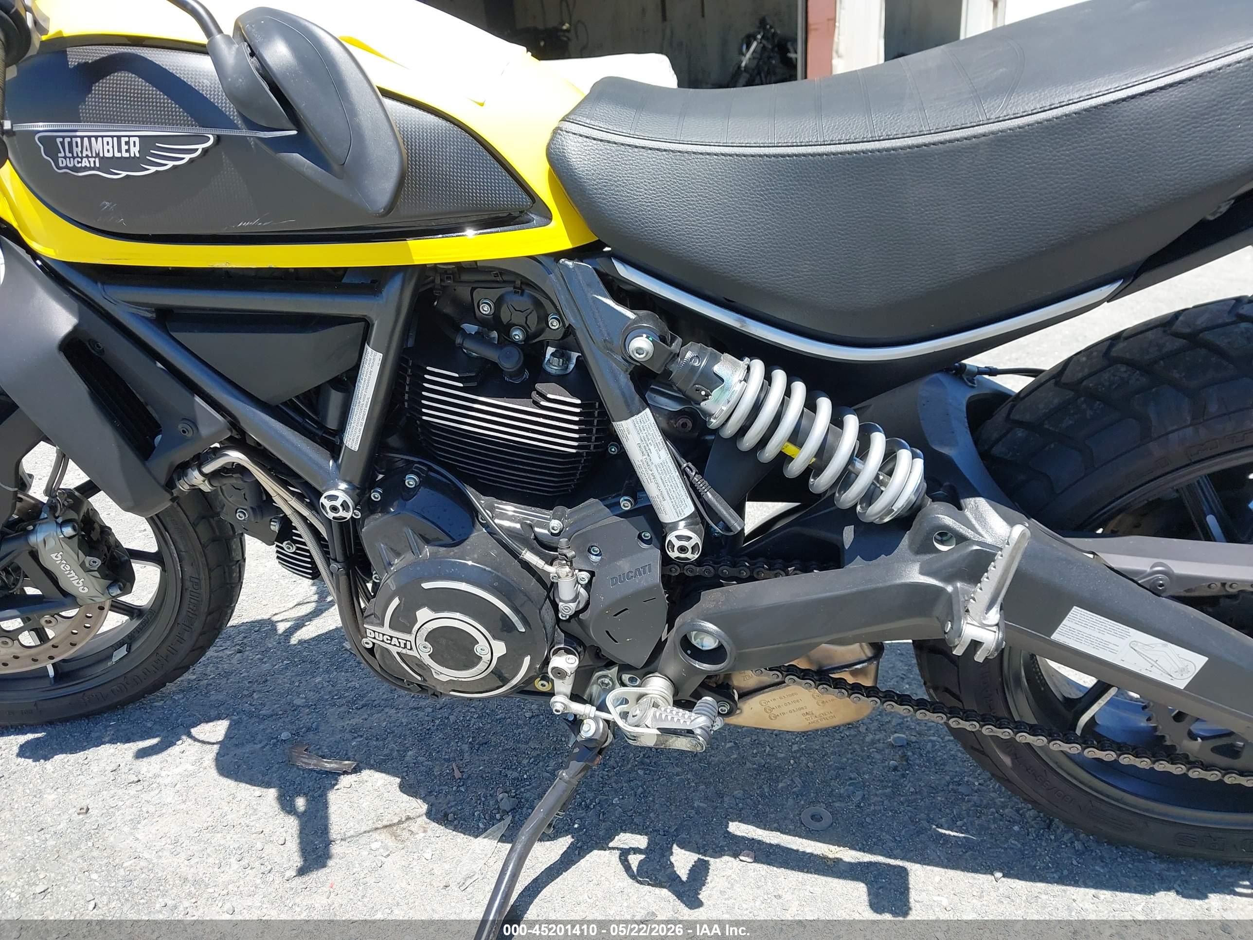 DUCATI SCRAMBLER image 9