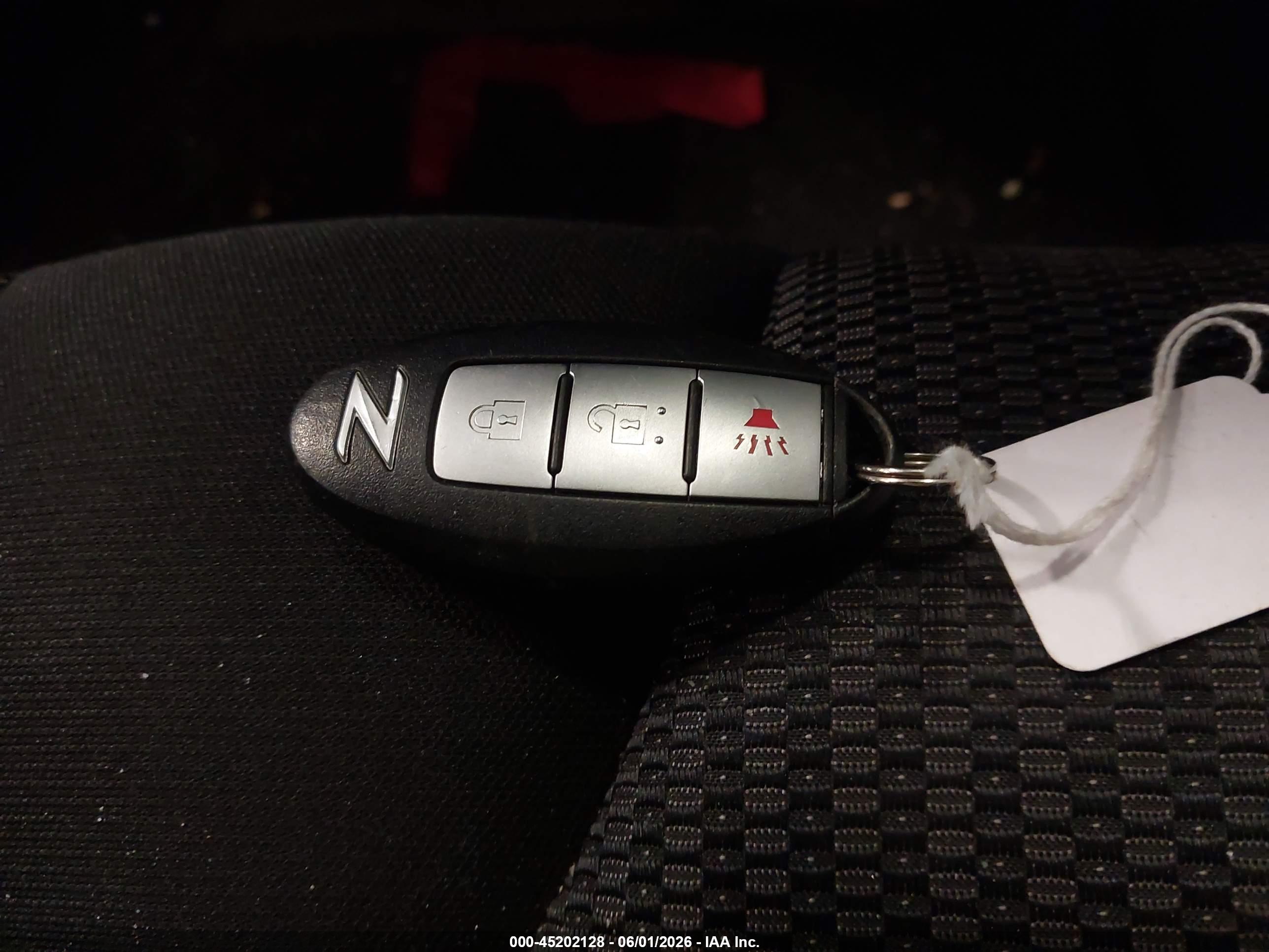 NISSAN 370Z image 11