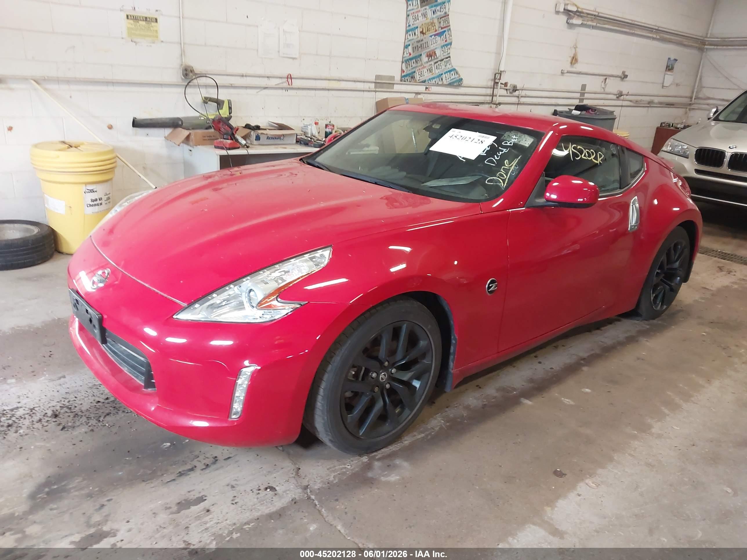 NISSAN 370Z image 2