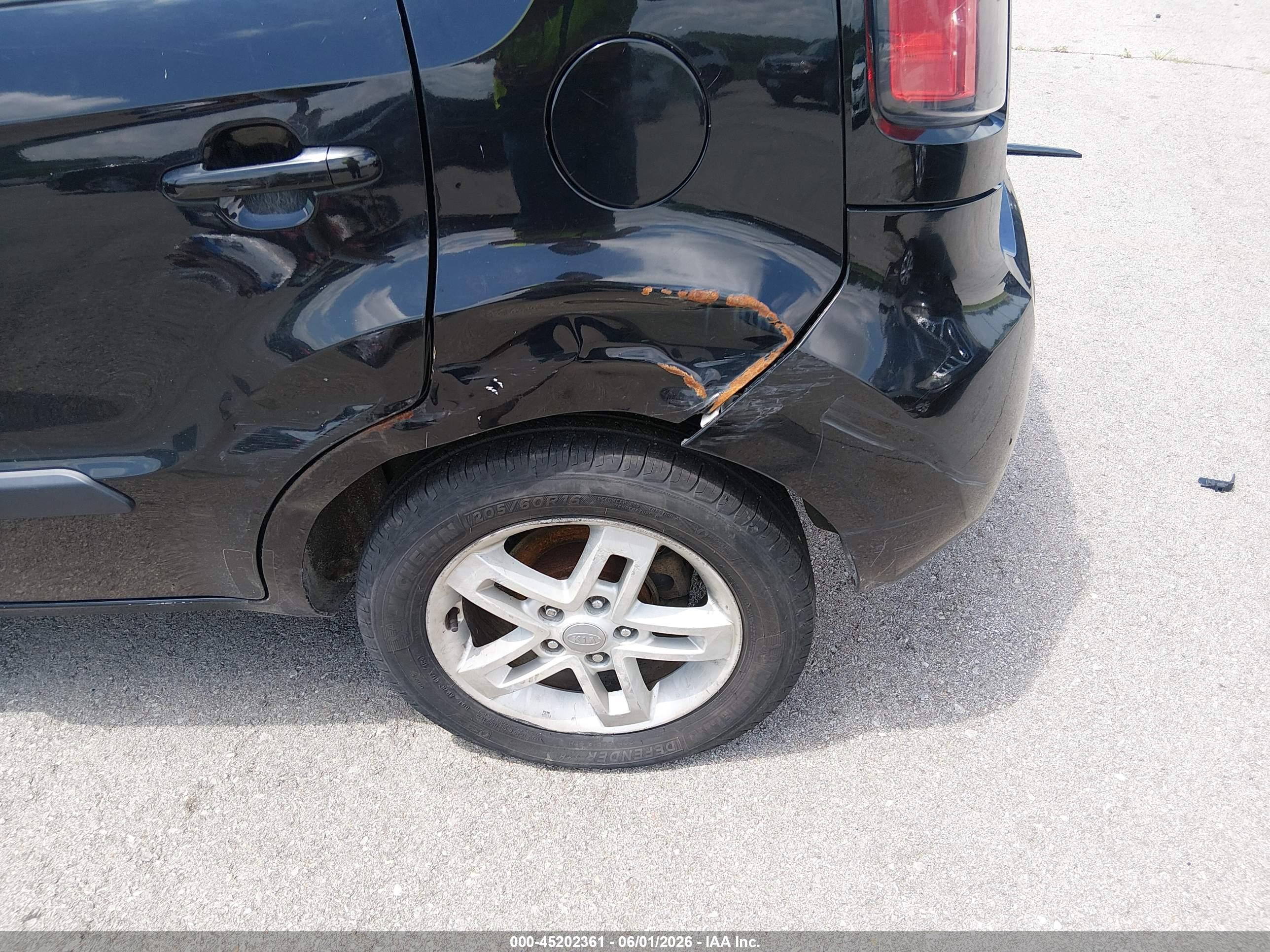 KIA SOUL image 6