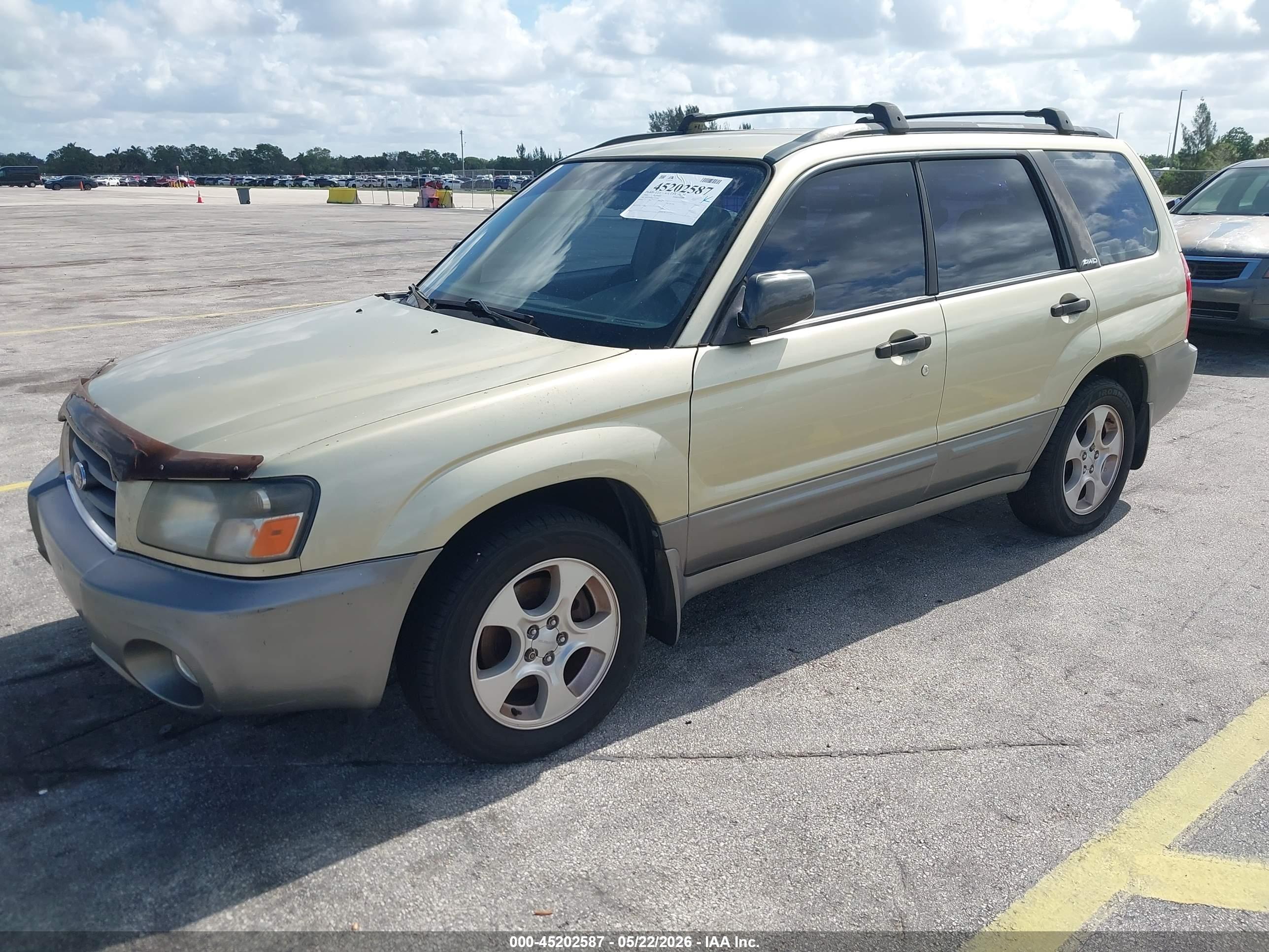 SUBARU FORESTER image 2