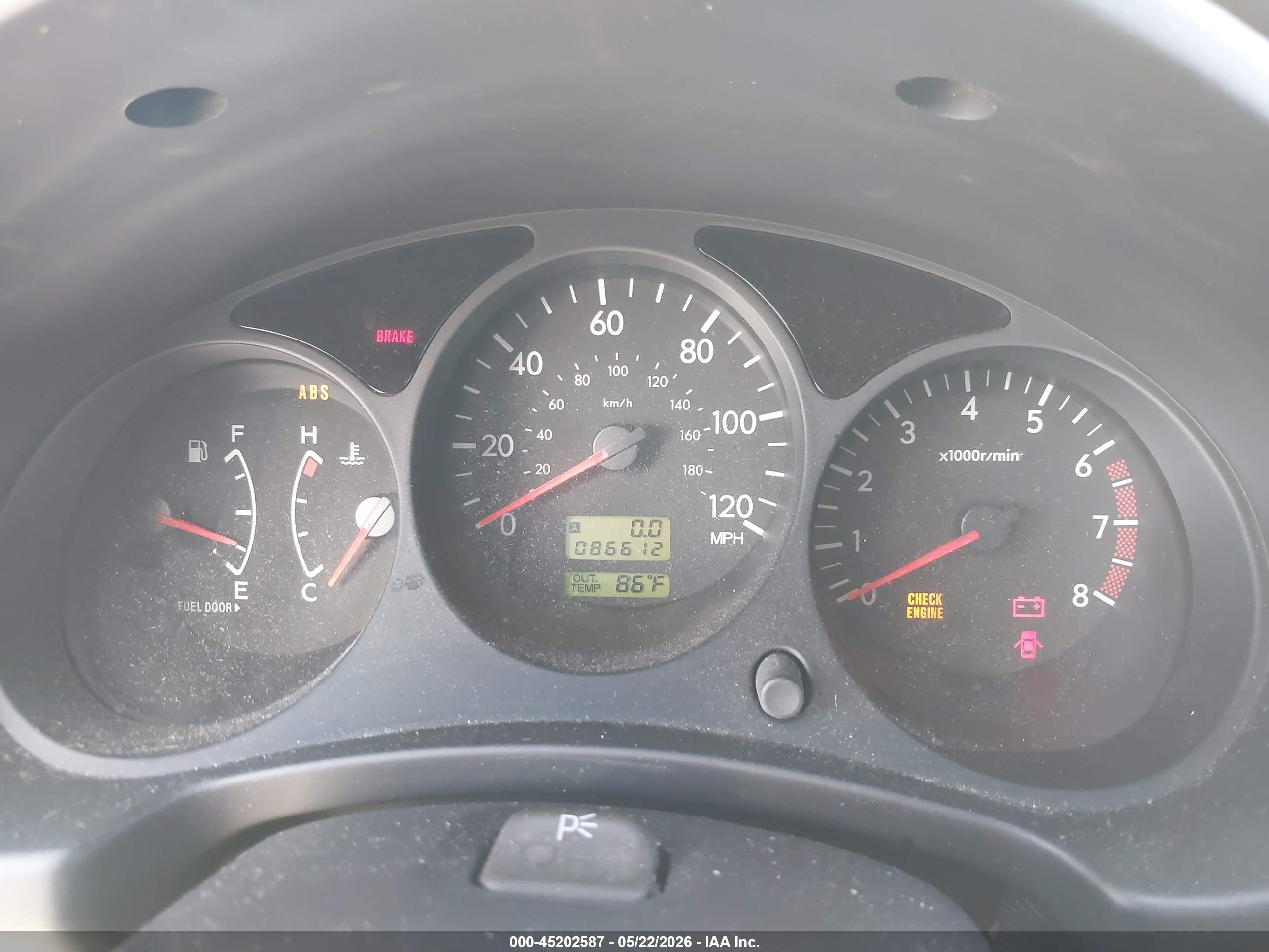 SUBARU FORESTER image 7