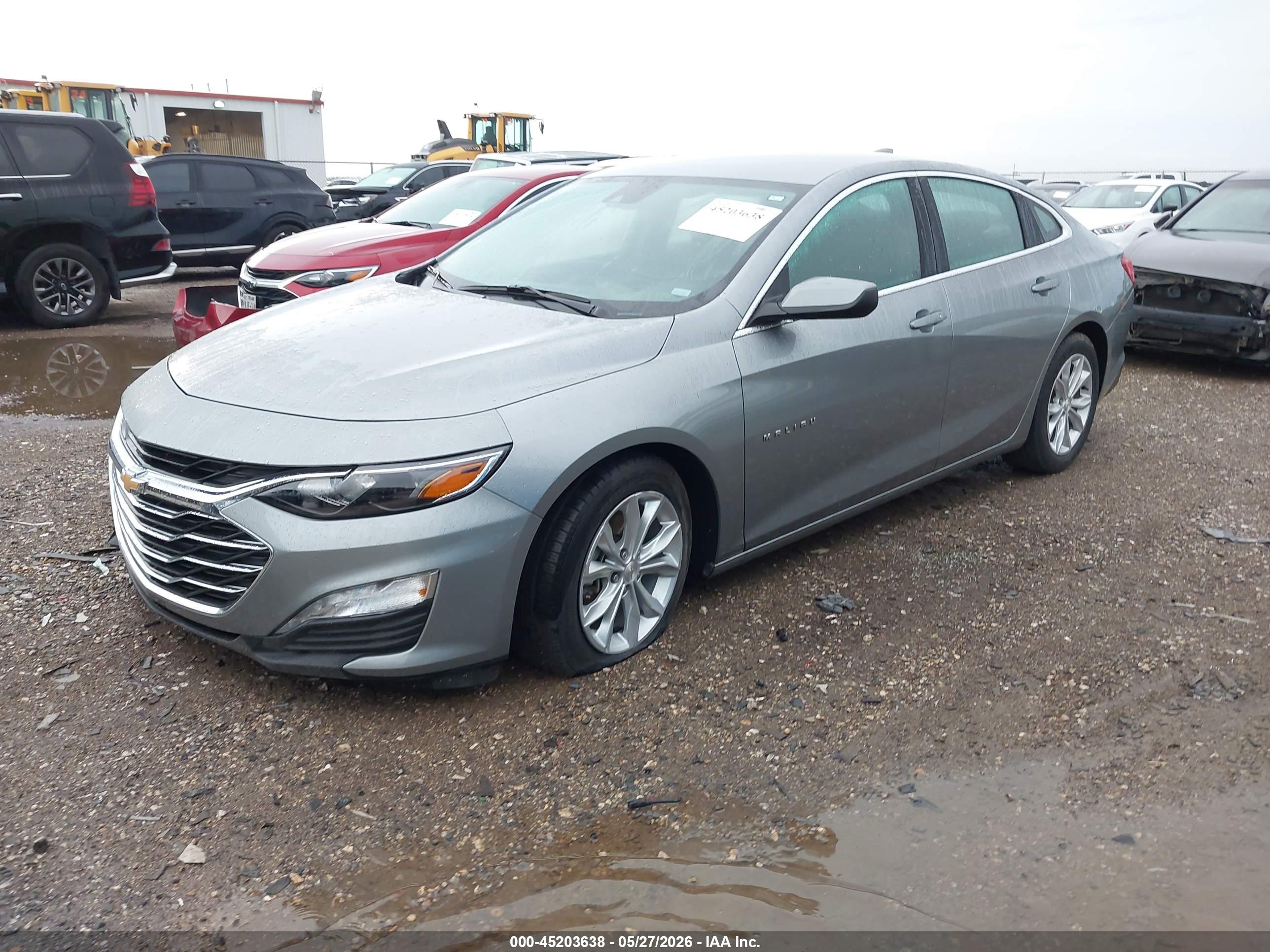 CHEVROLET MALIBU image 2