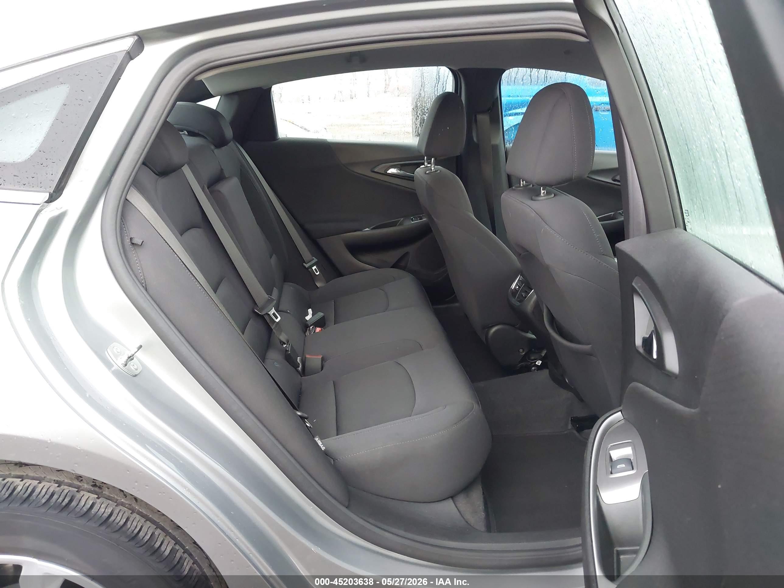 CHEVROLET MALIBU image 8