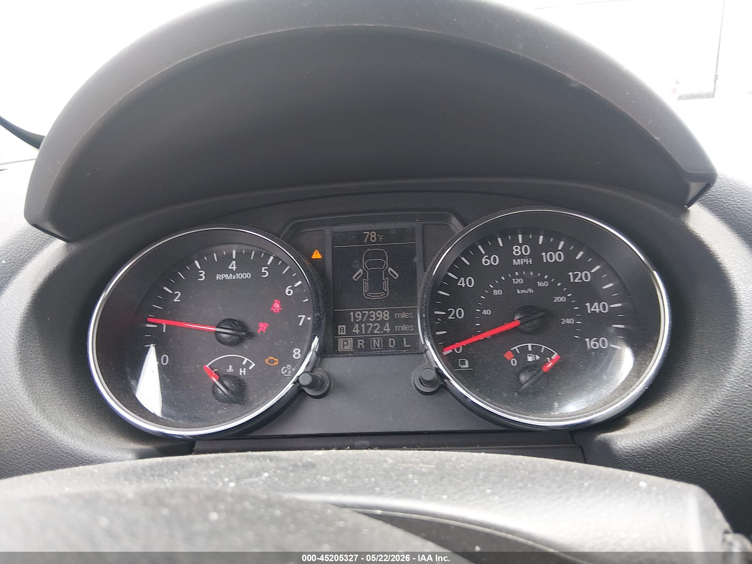 NISSAN ROGUE image 7
