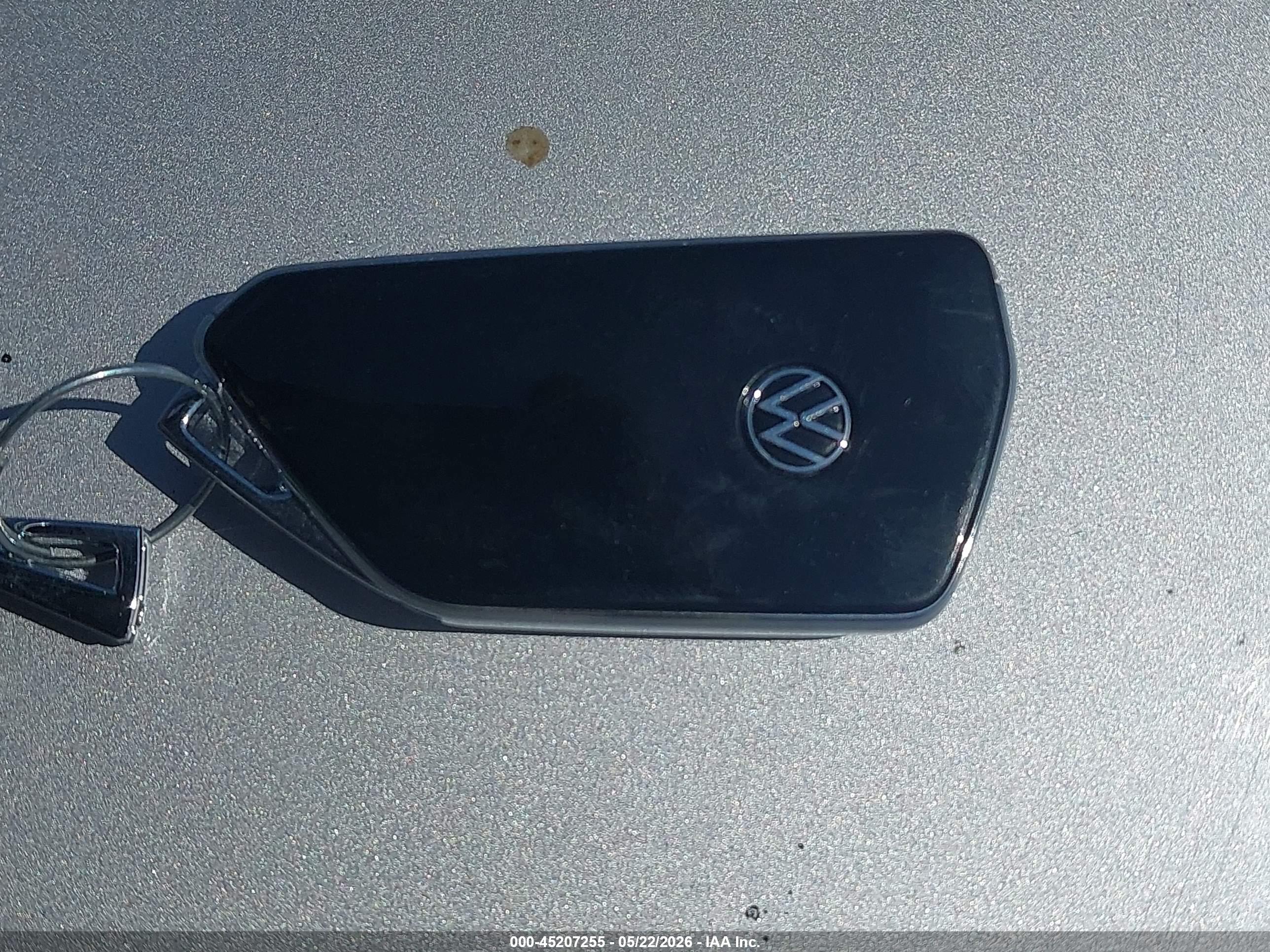 VOLKSWAGEN GOLF image 11