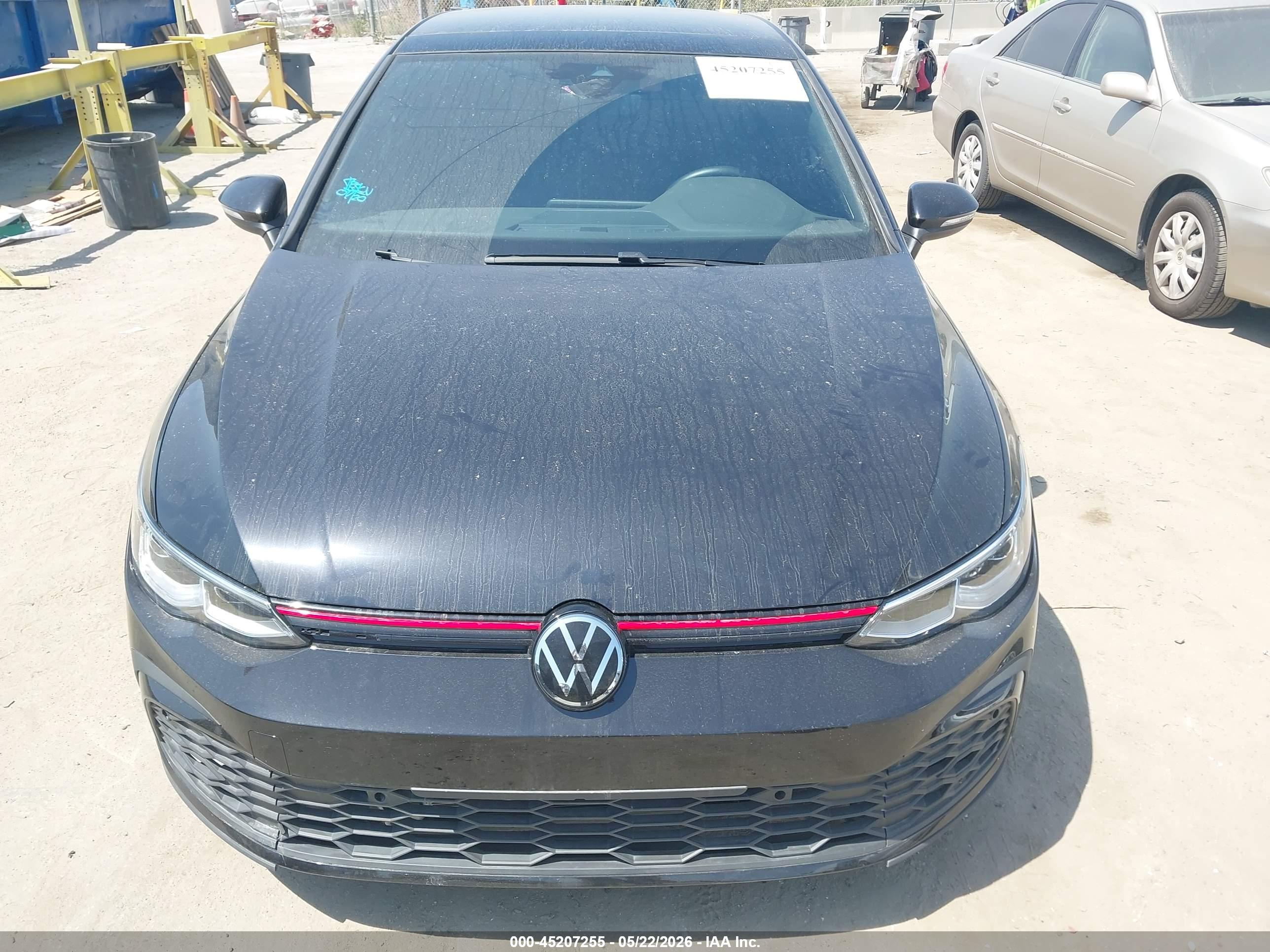 VOLKSWAGEN GOLF image 6