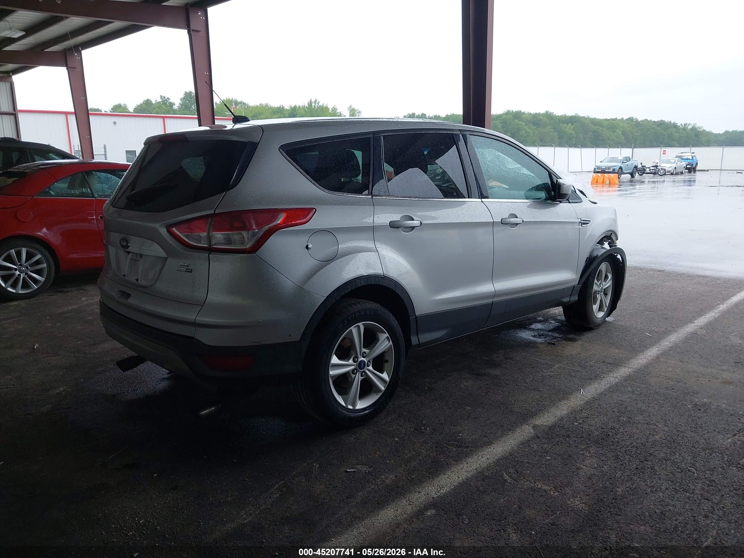 FORD ESCAPE image 4