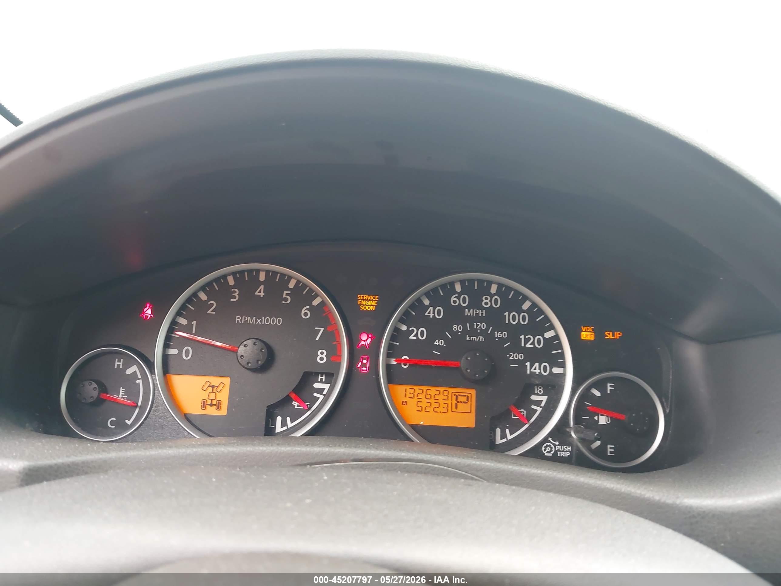 NISSAN PATHFINDER image 7