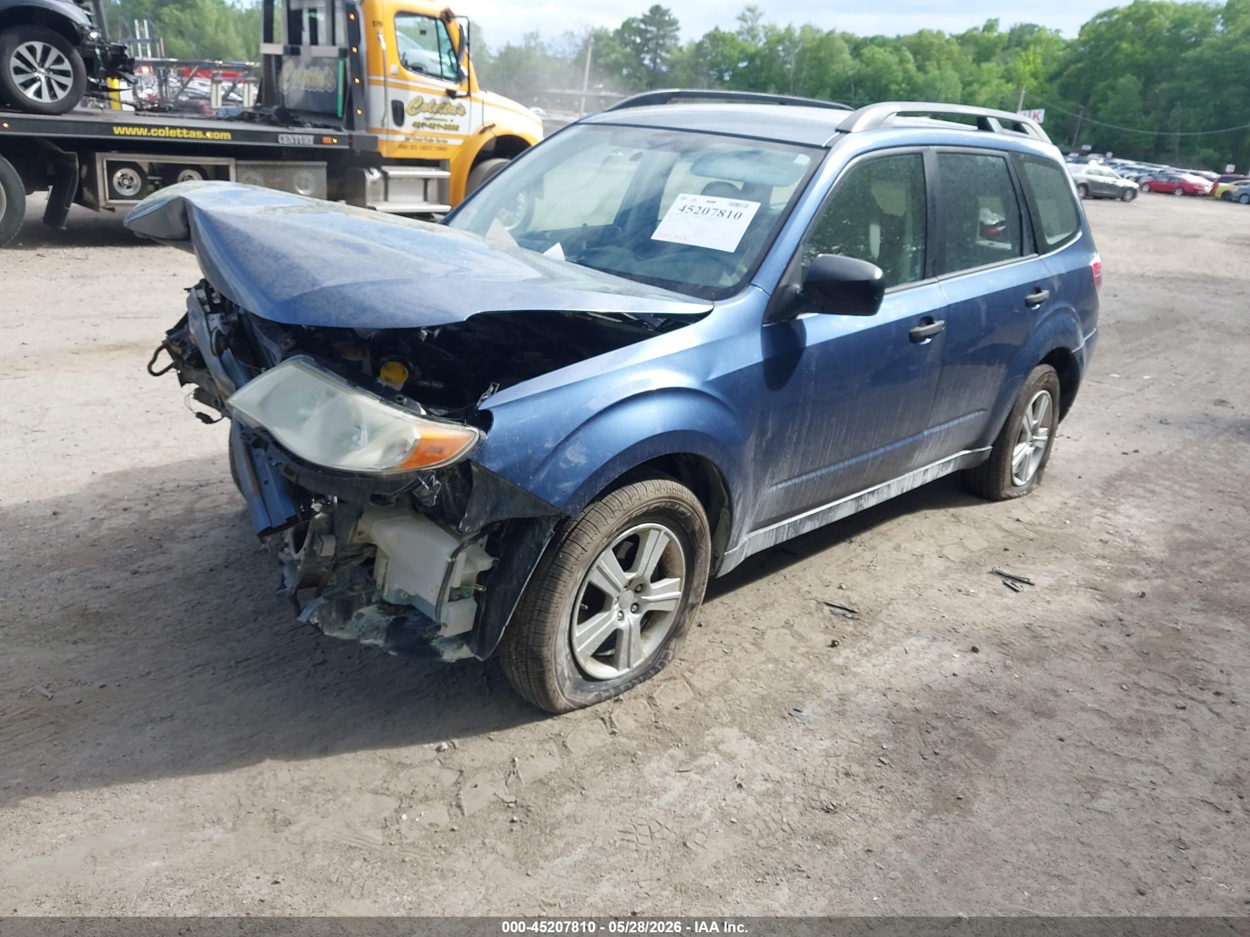 SUBARU FORESTER image 2