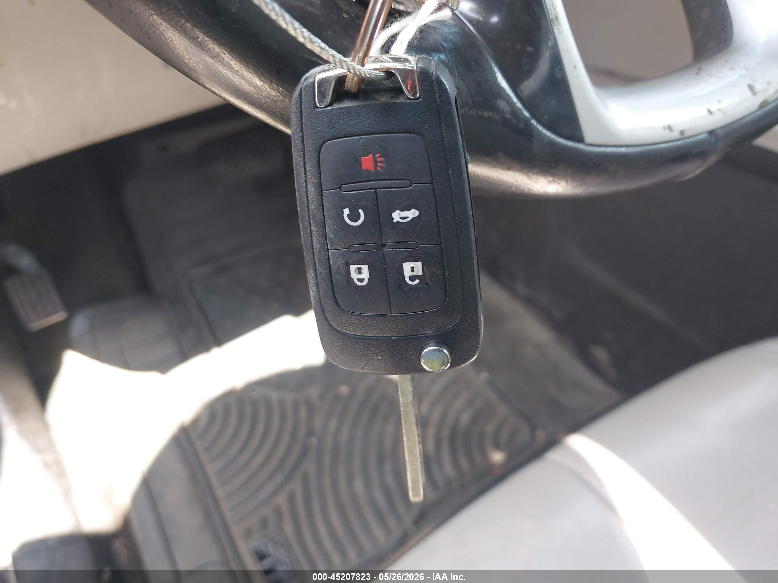 CHEVROLET EQUINOX image 11