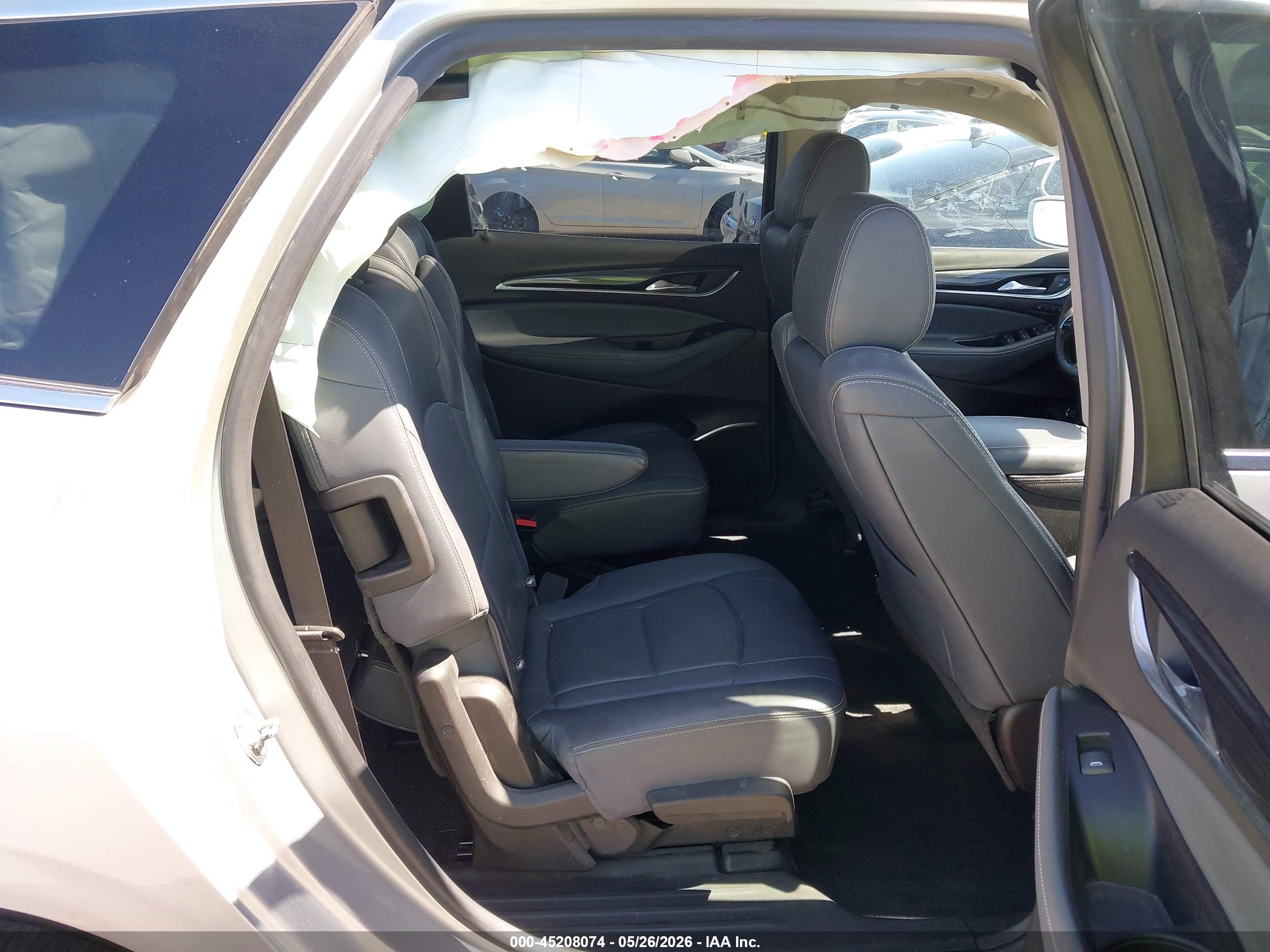 BUICK ENCLAVE image 8