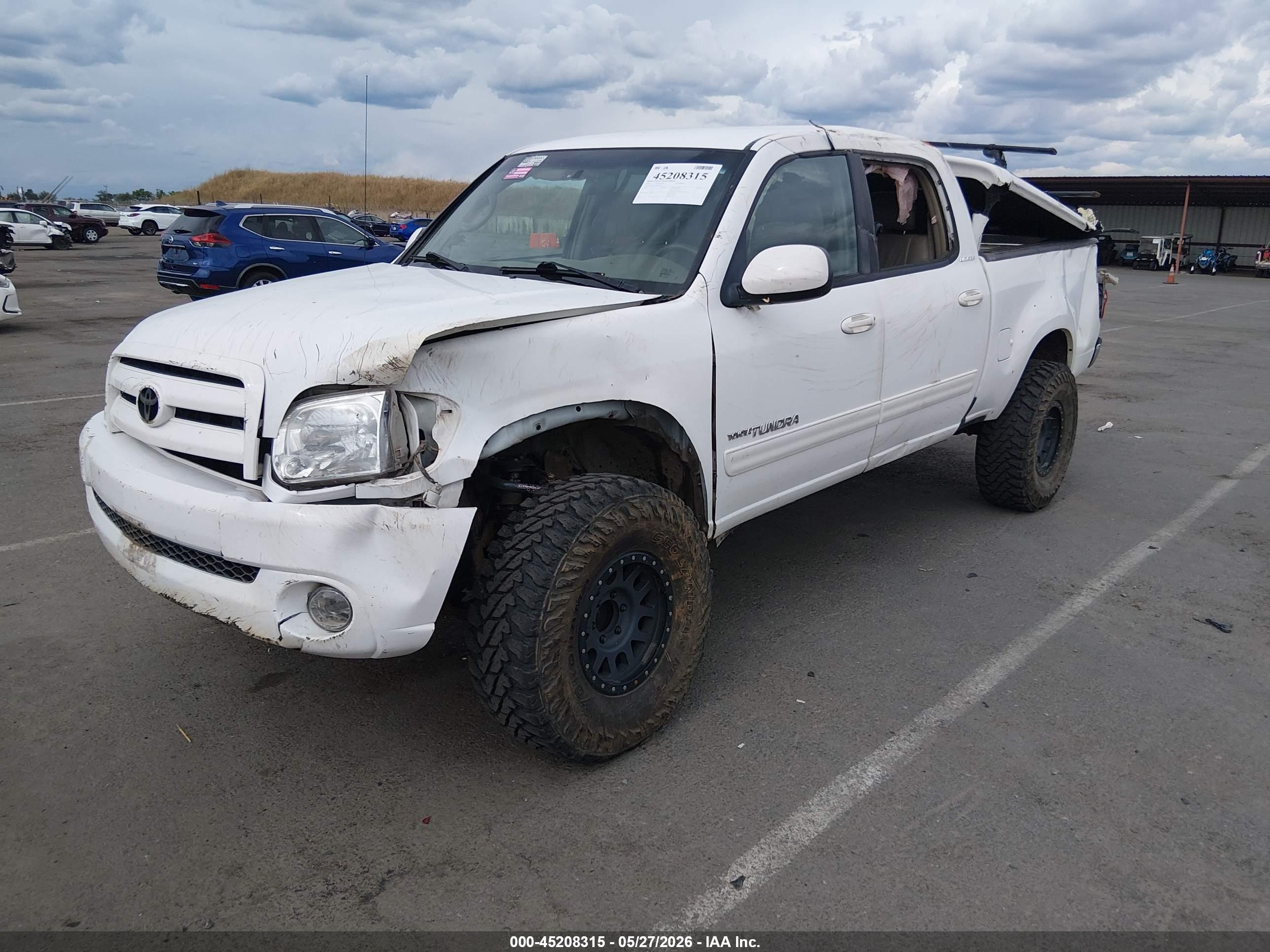 TOYOTA TUNDRA image 2