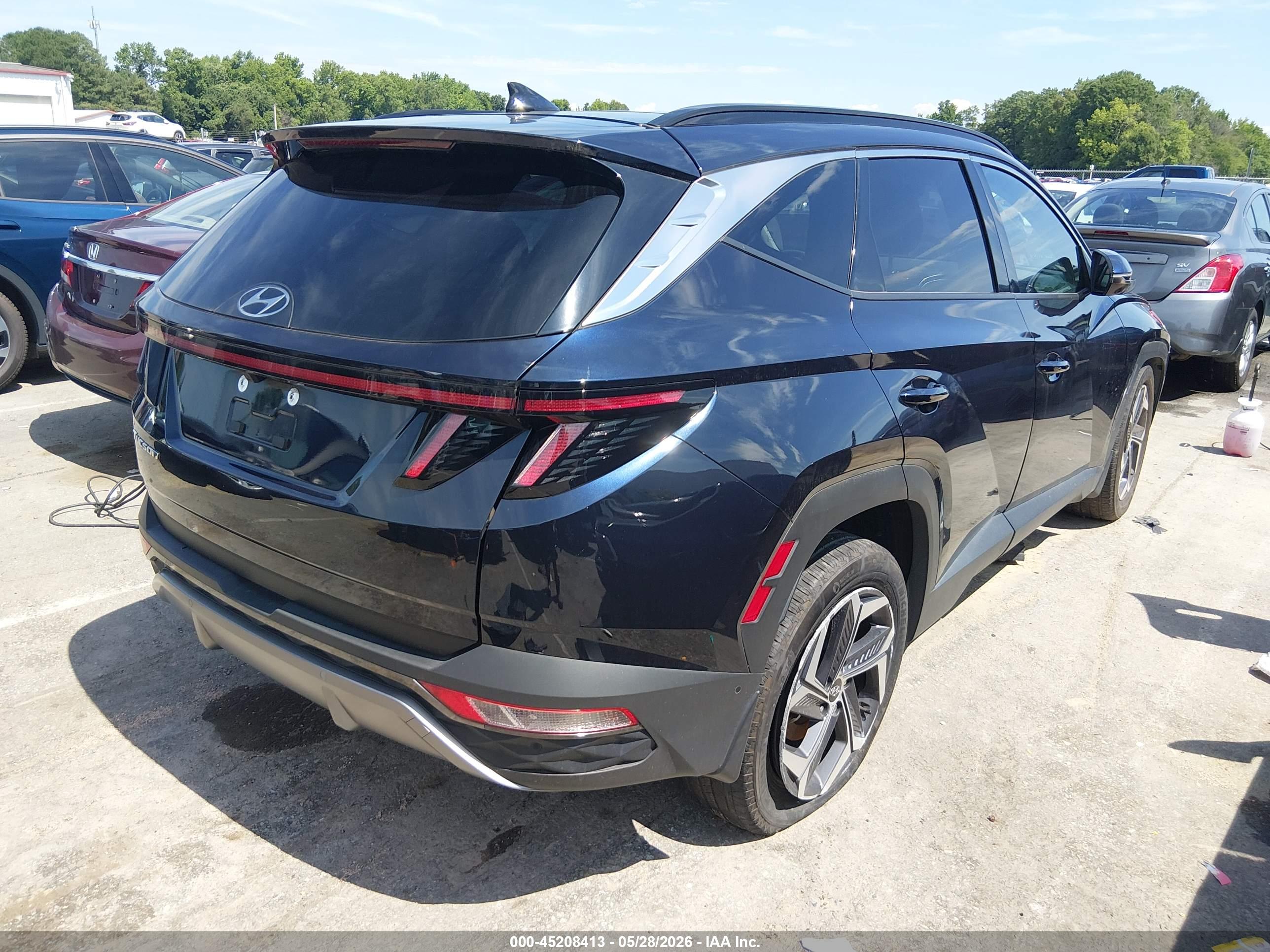 HYUNDAI TUCSON image 4