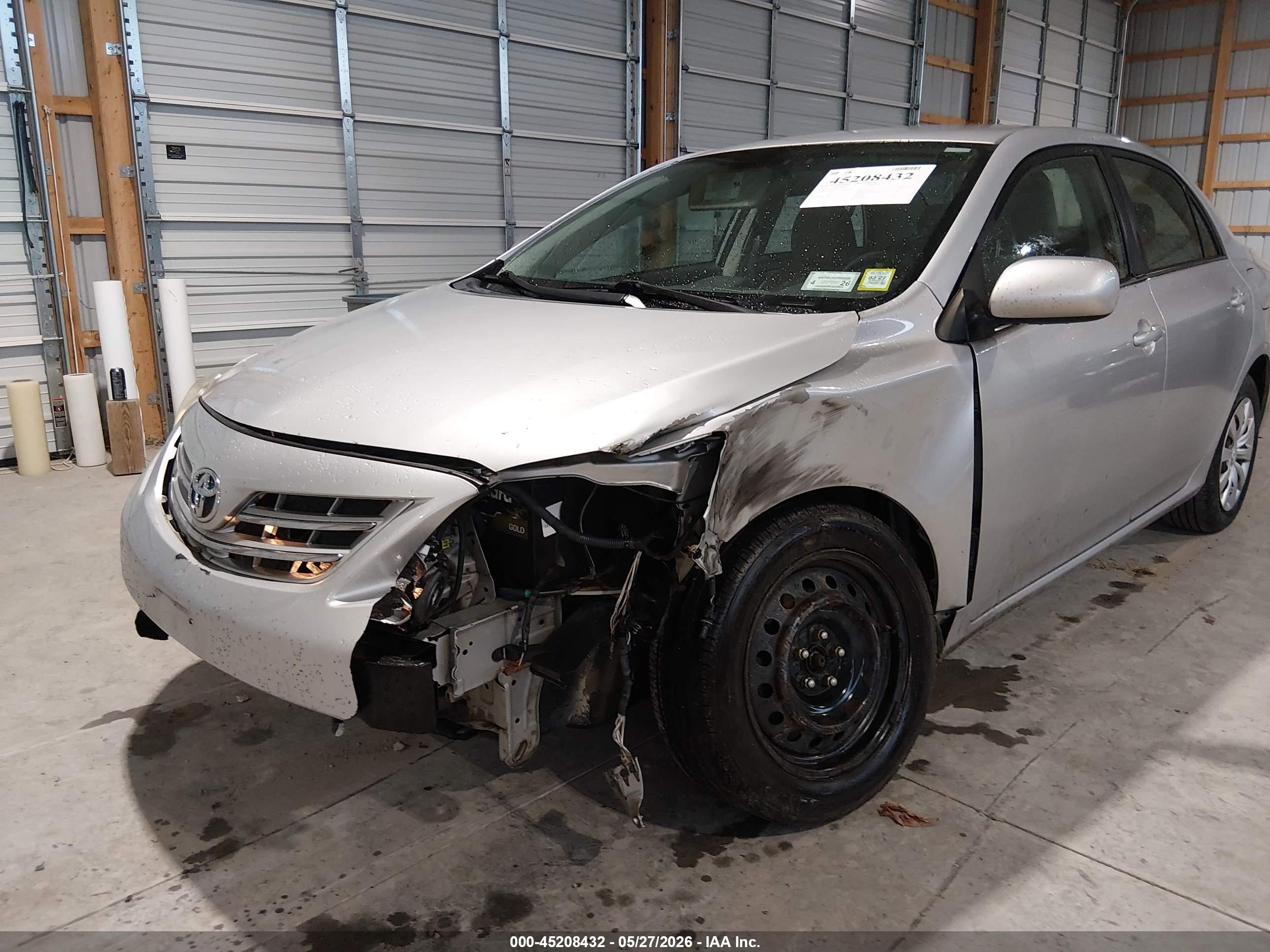 TOYOTA COROLLA image 6