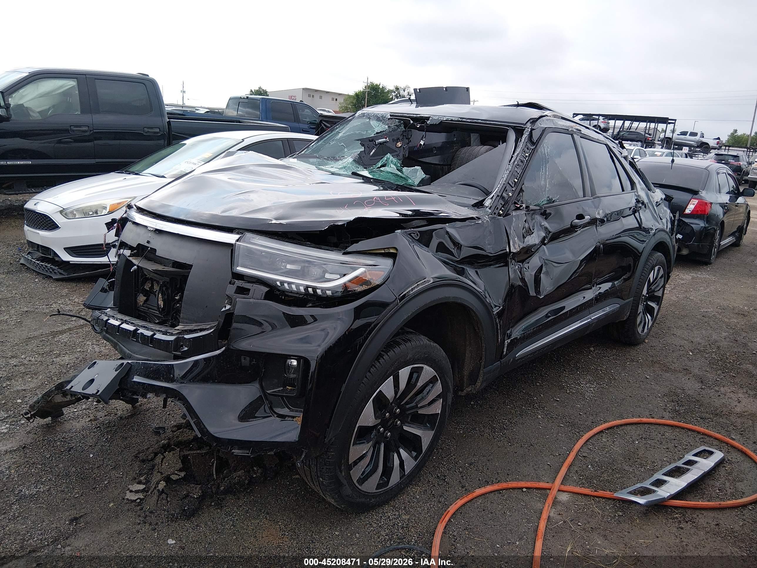 FORD EXPLORER image 2