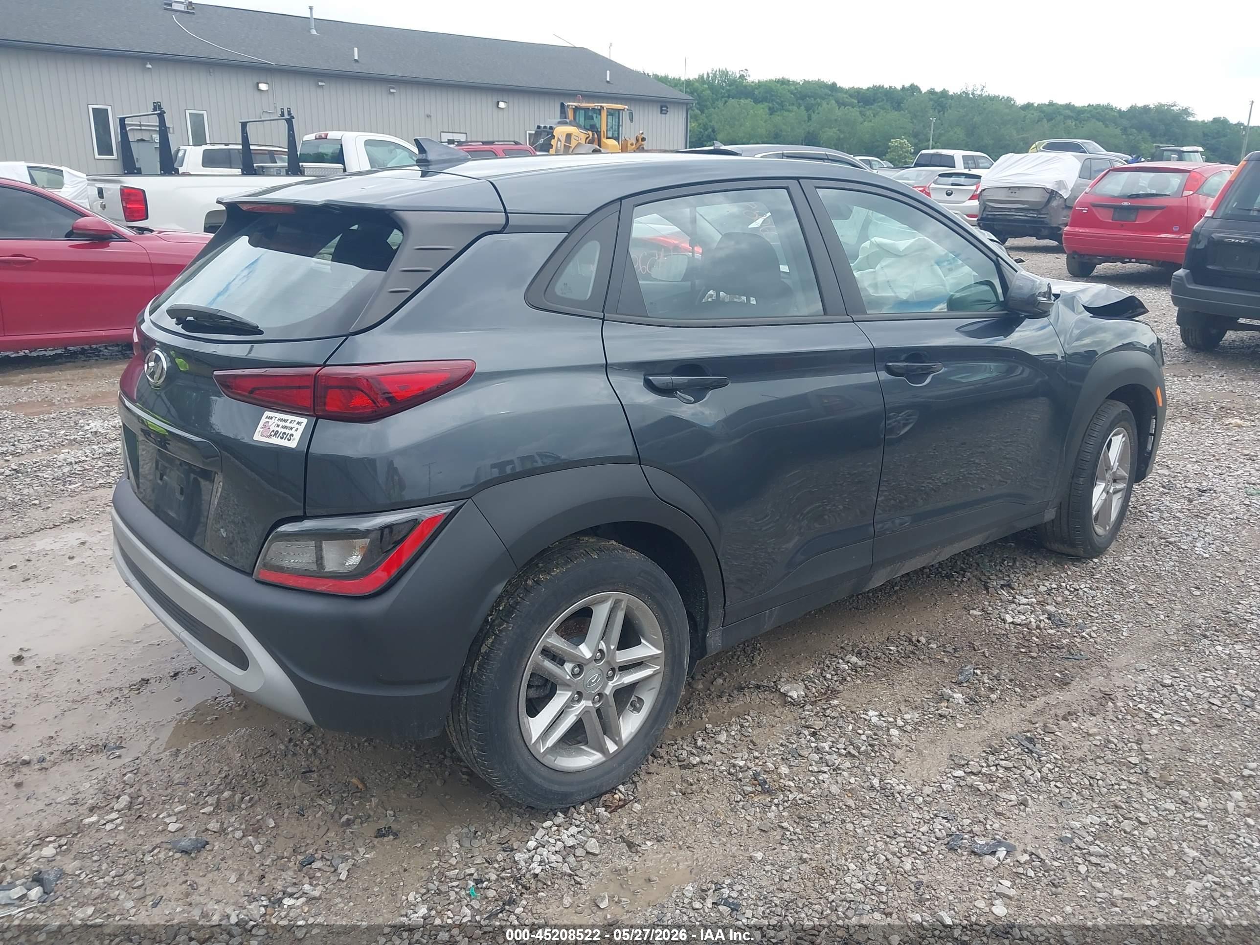 HYUNDAI KONA image 4