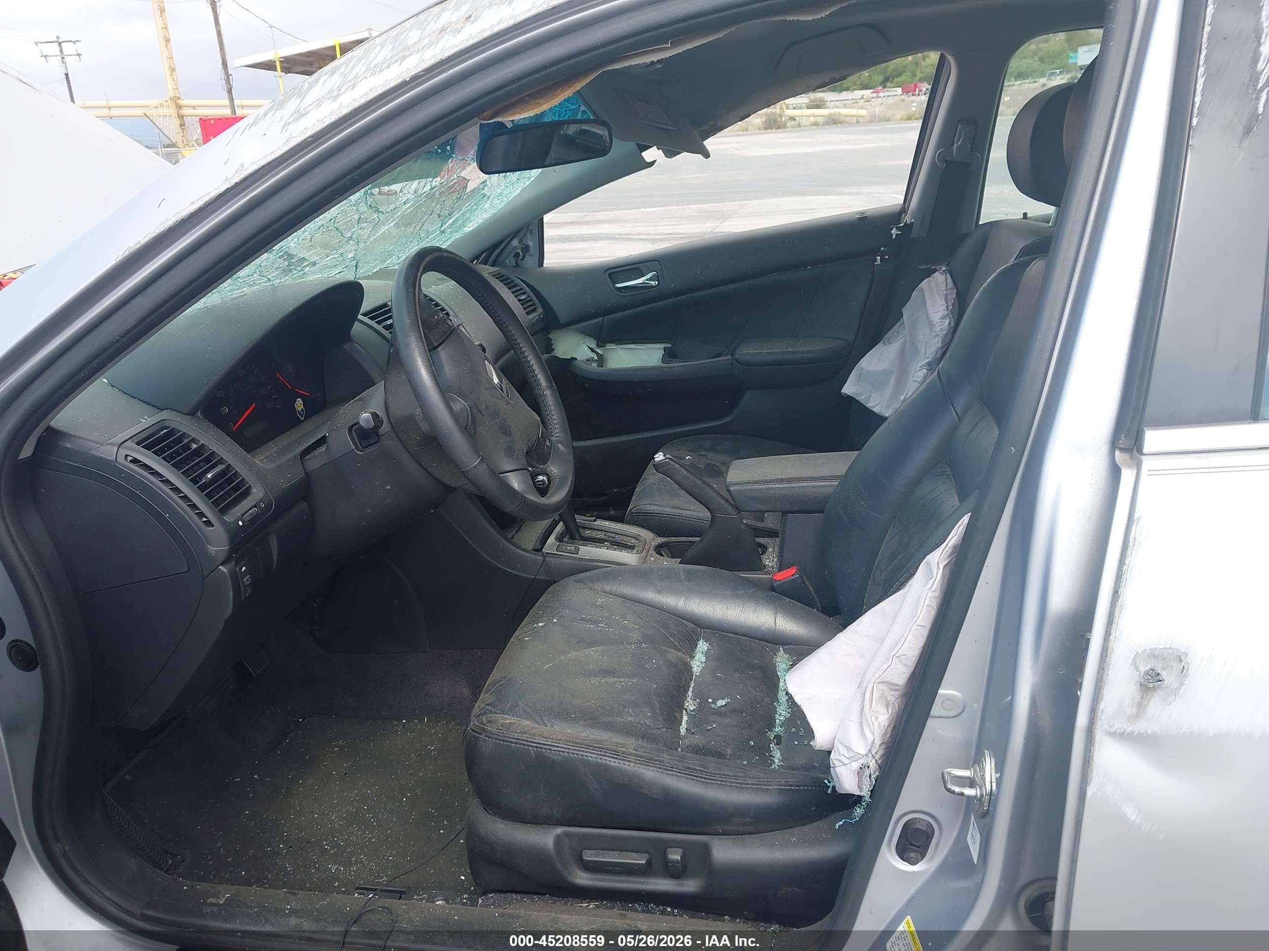 HONDA ACCORD image 5