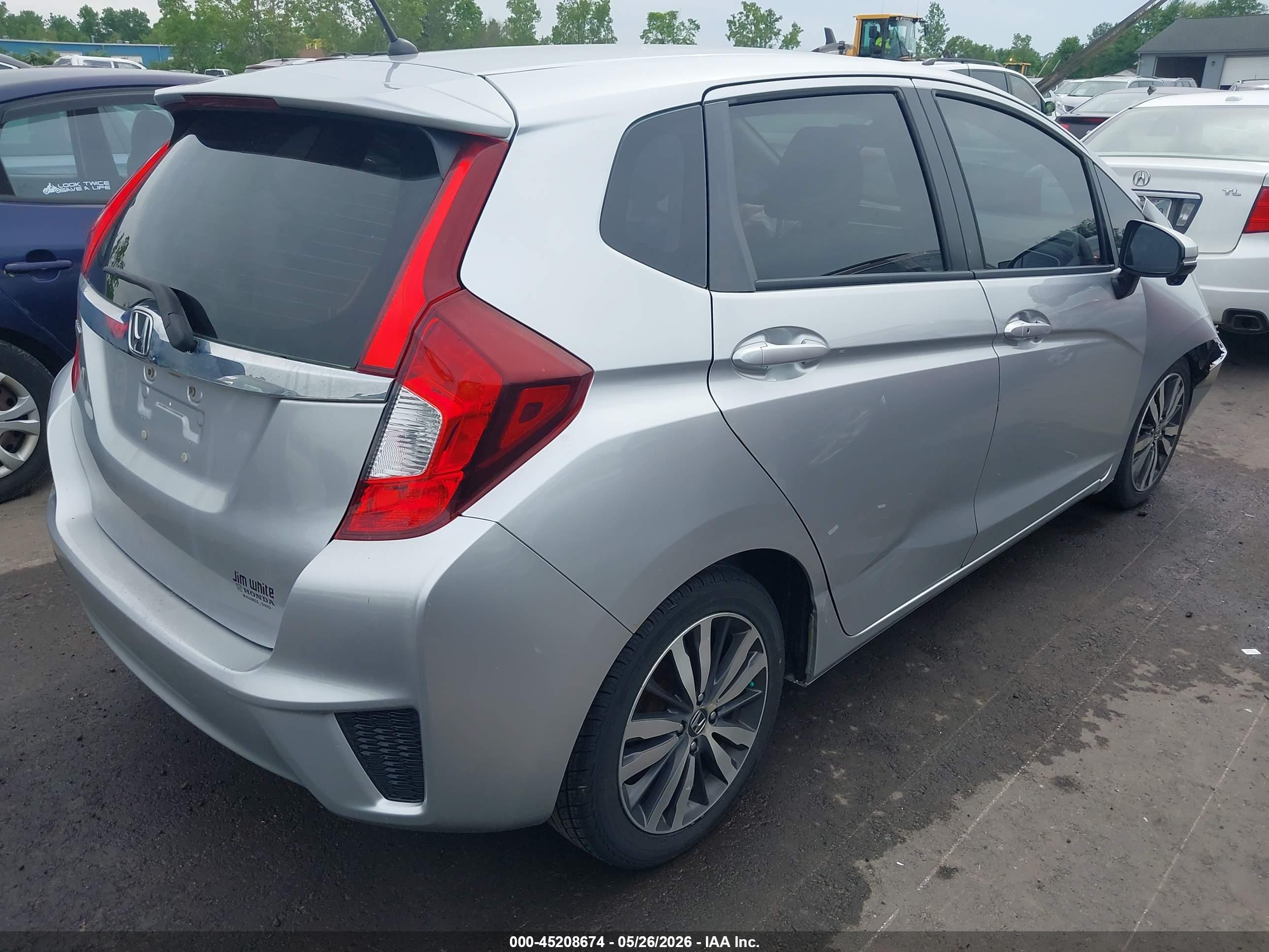 HONDA FIT image 4