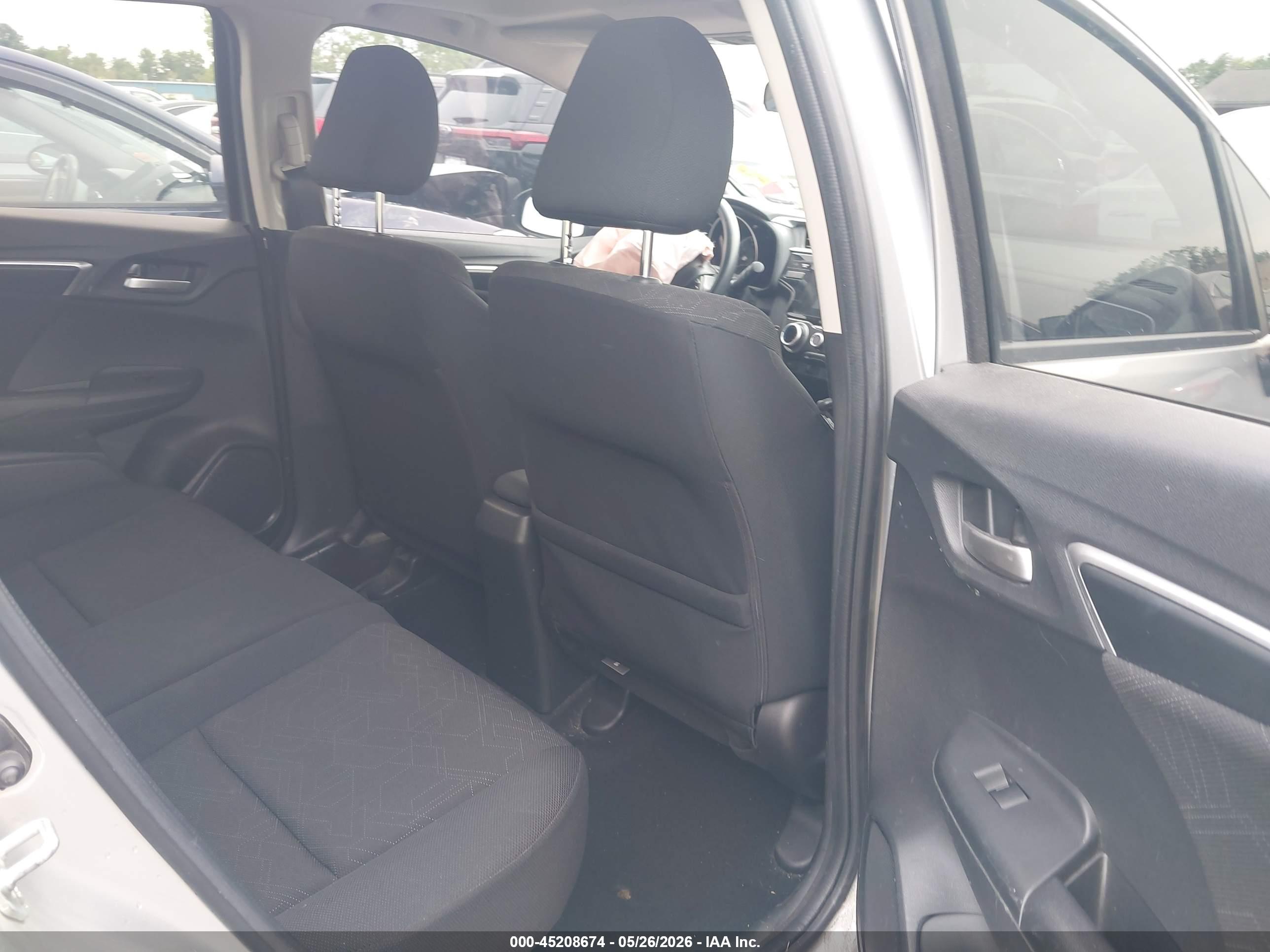 HONDA FIT image 8