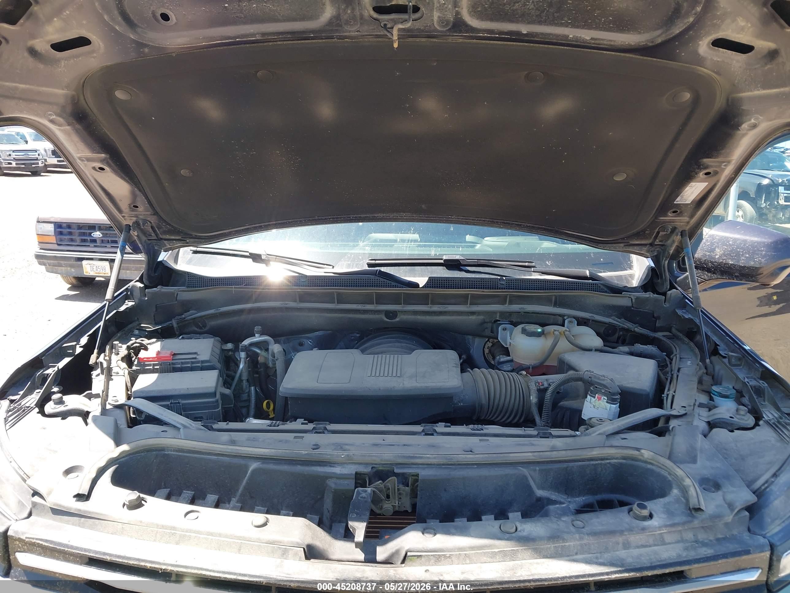 CHEVROLET SUBURBAN image 10