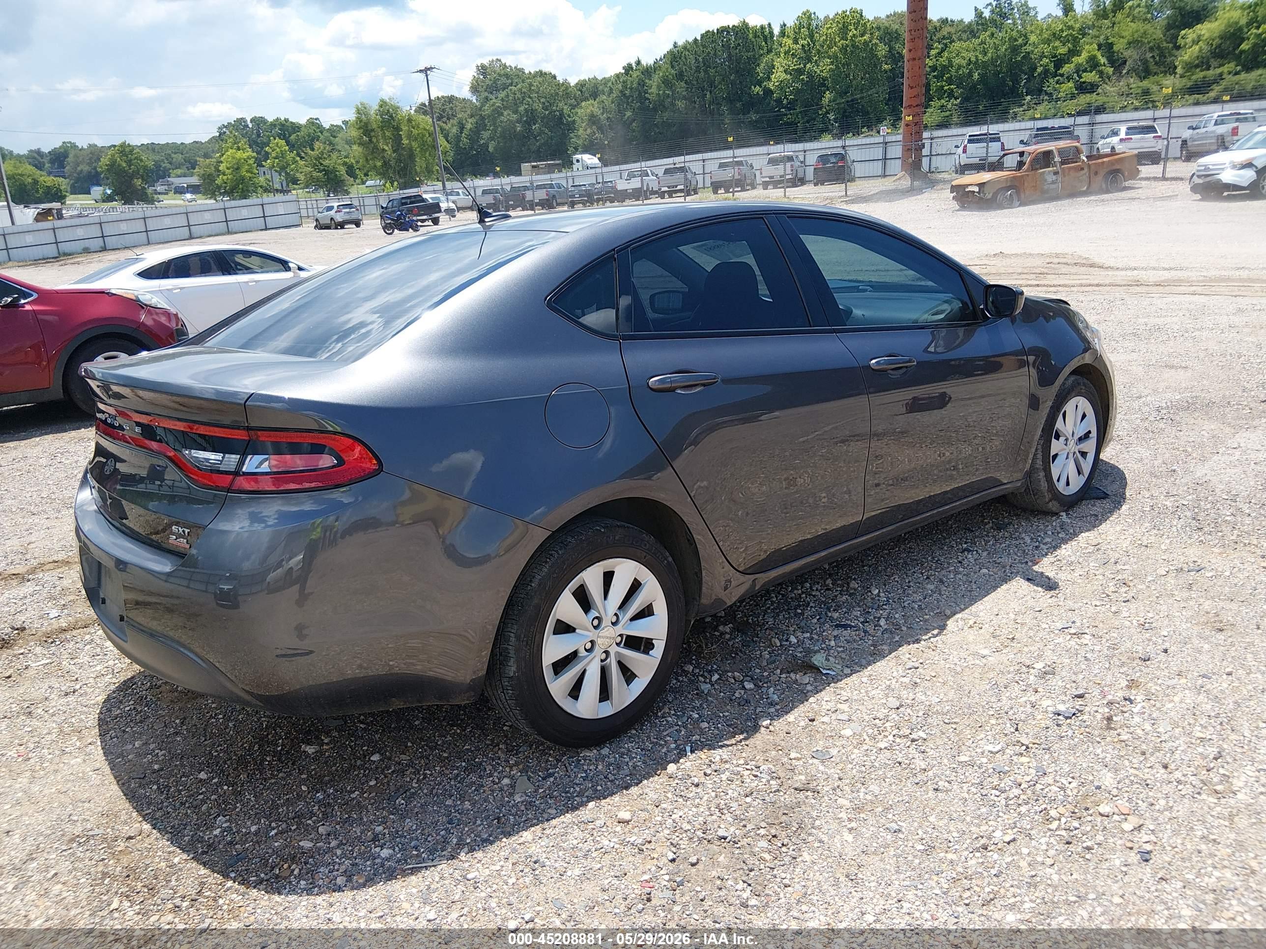 DODGE DART image 4