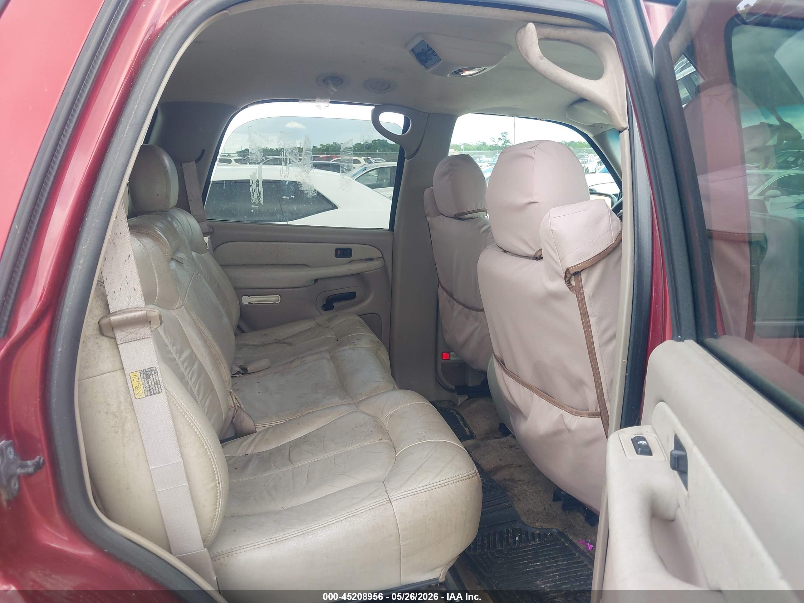 CHEVROLET TAHOE image 8