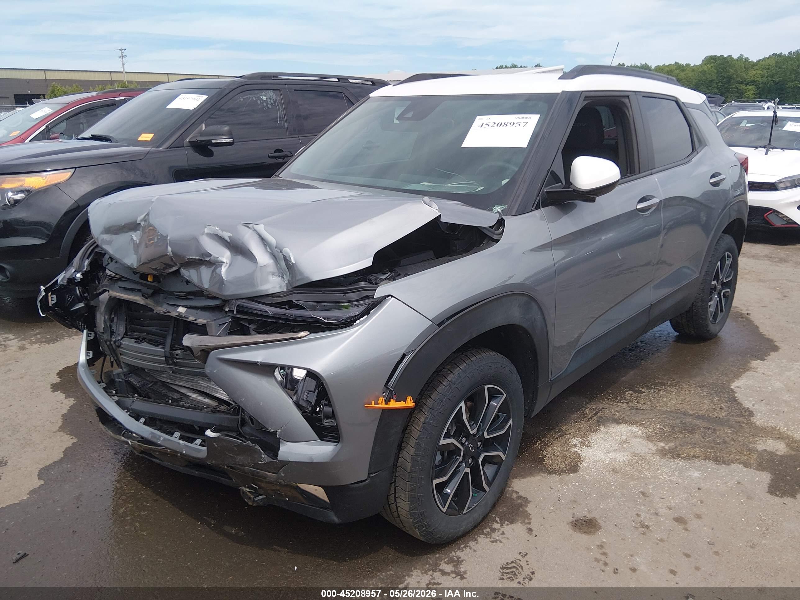 CHEVROLET TRAILBLAZER image 2