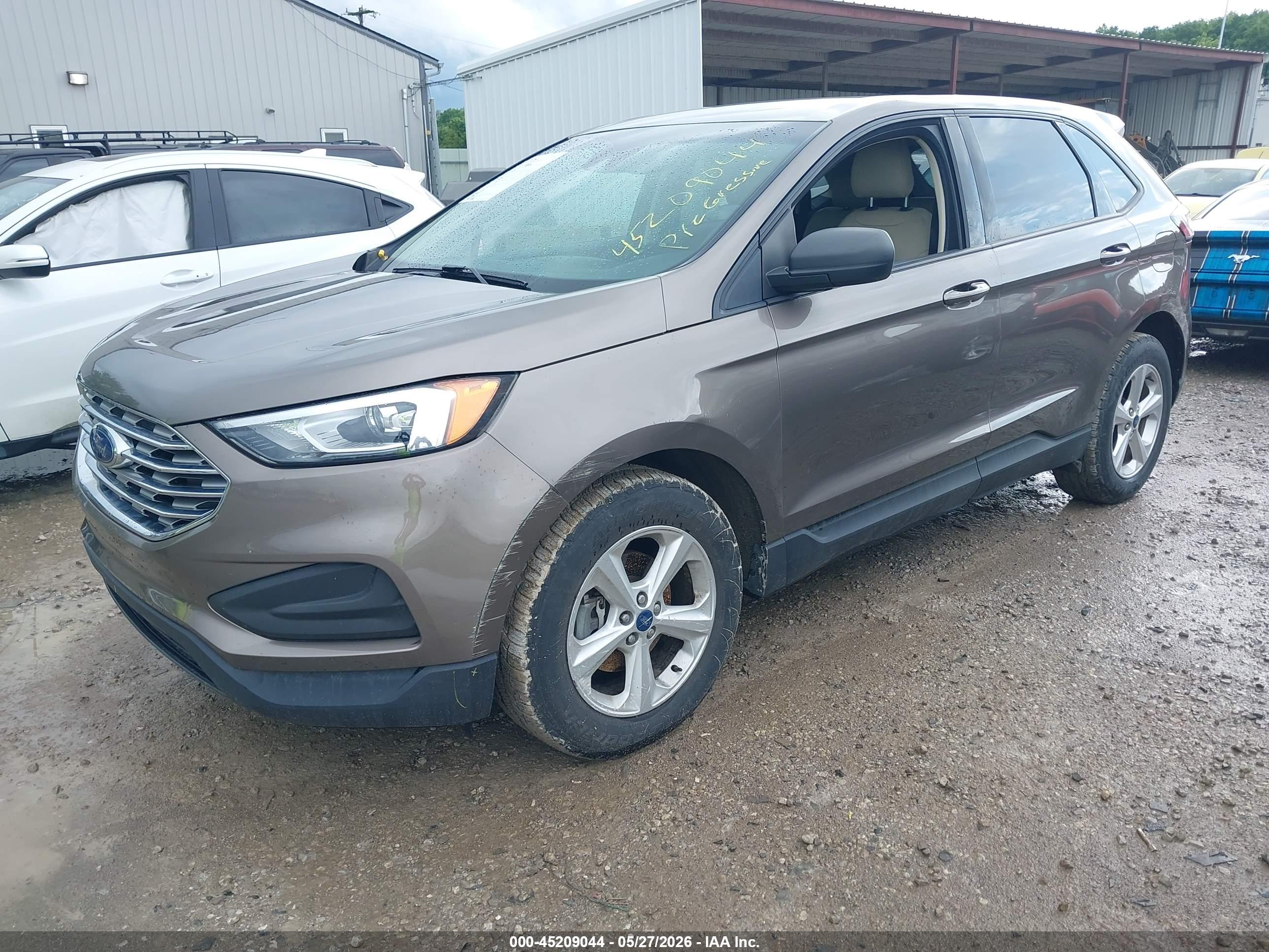 FORD EDGE image 2