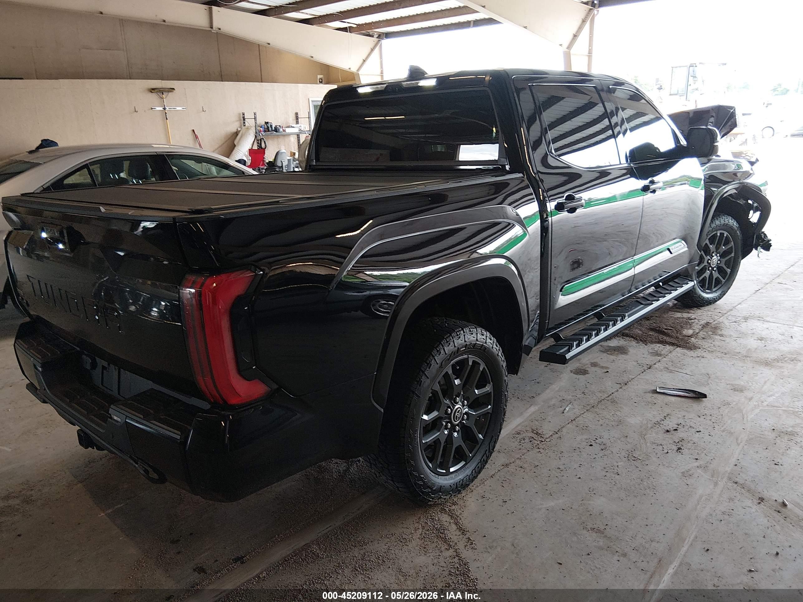 TOYOTA TUNDRA image 4