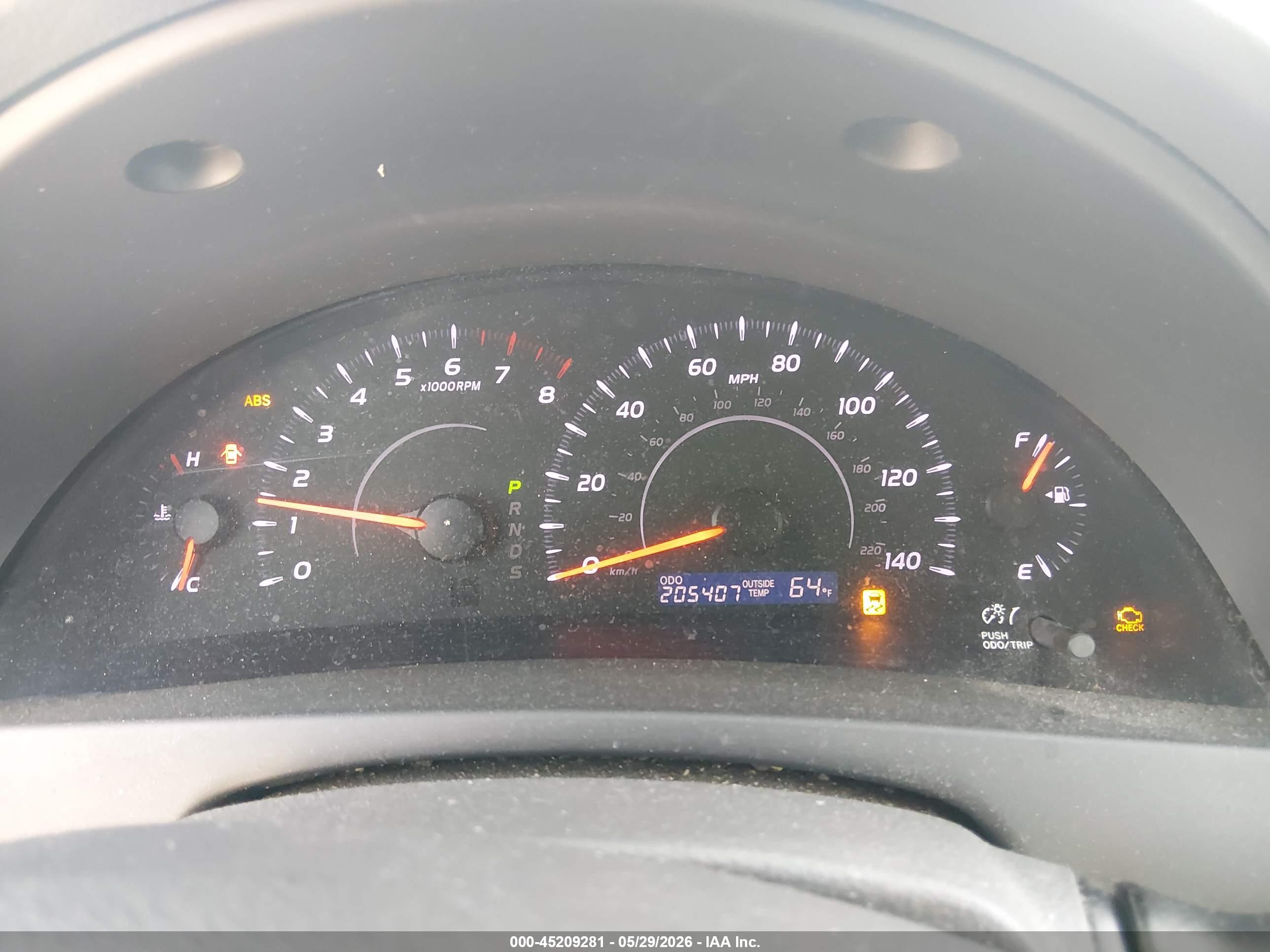 TOYOTA CAMRY image 7