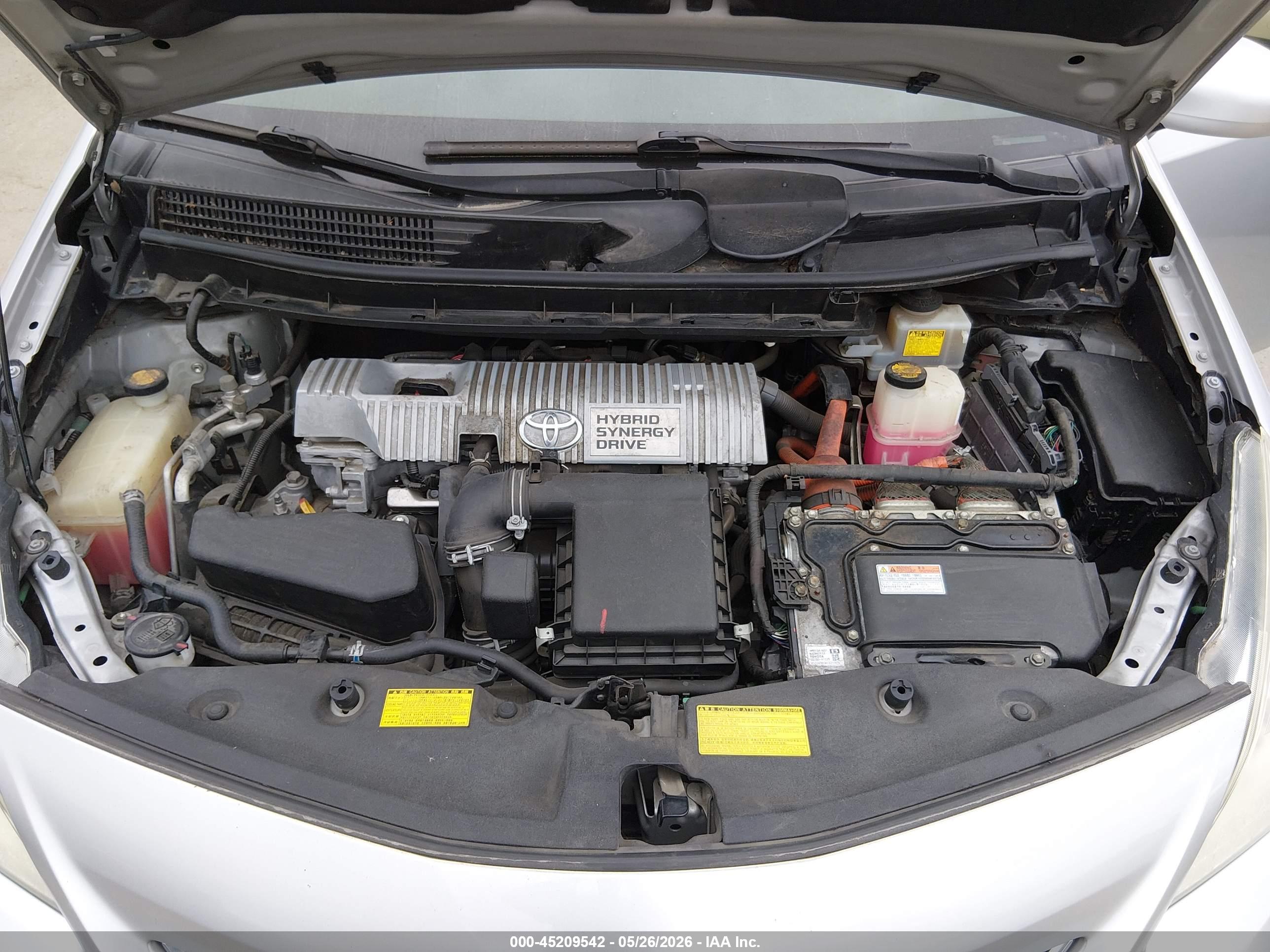 TOYOTA PRIUS image 10